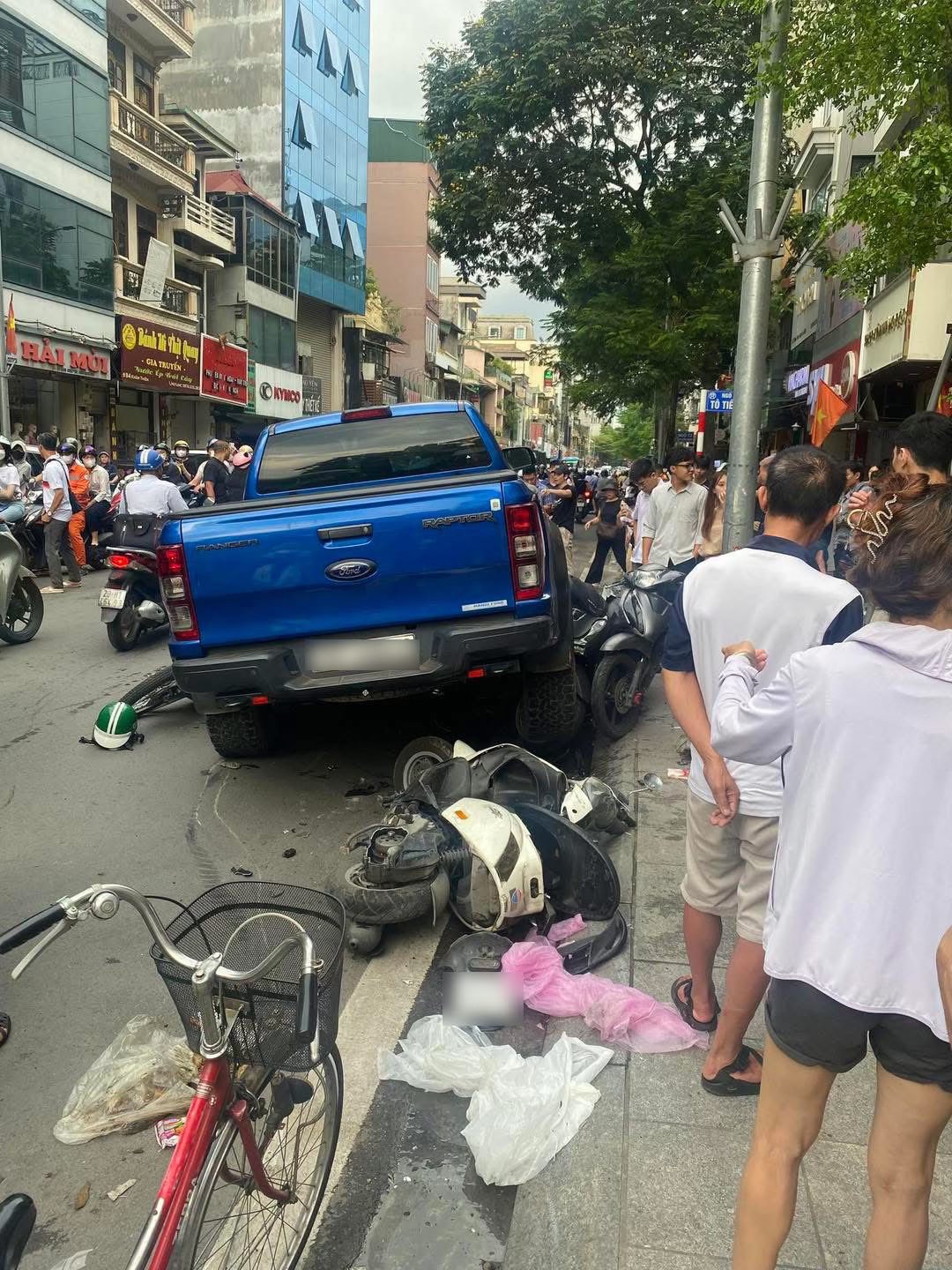 52311773511890533032556676743141226563537424n