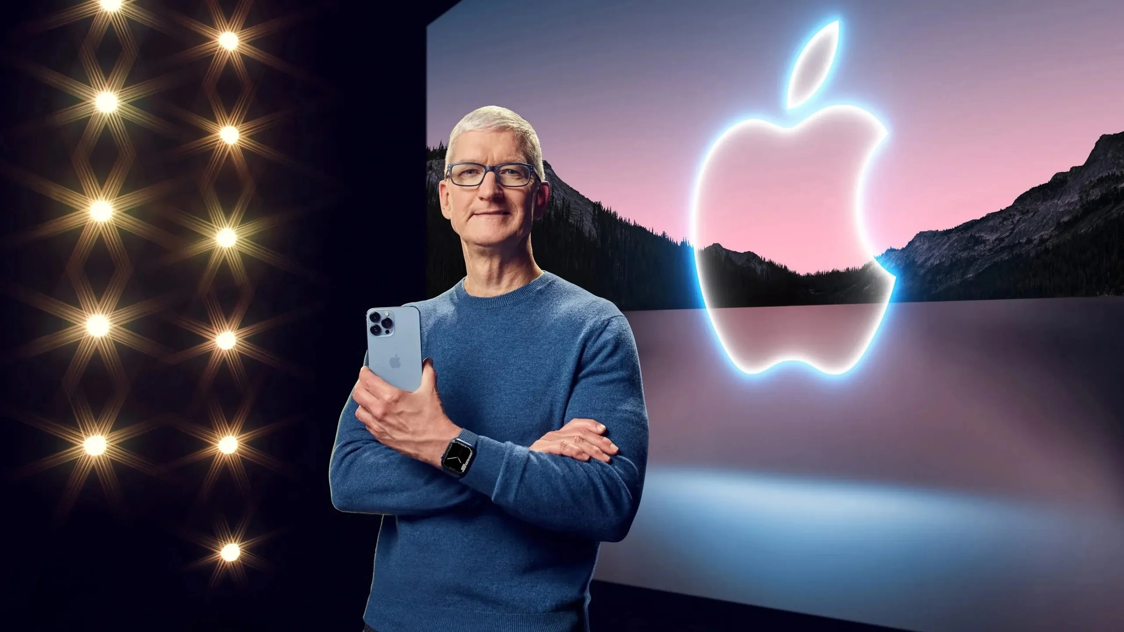 Bất ngờ với số iPhone mà Apple đã bán ra sau 18 năm- Ảnh 1.