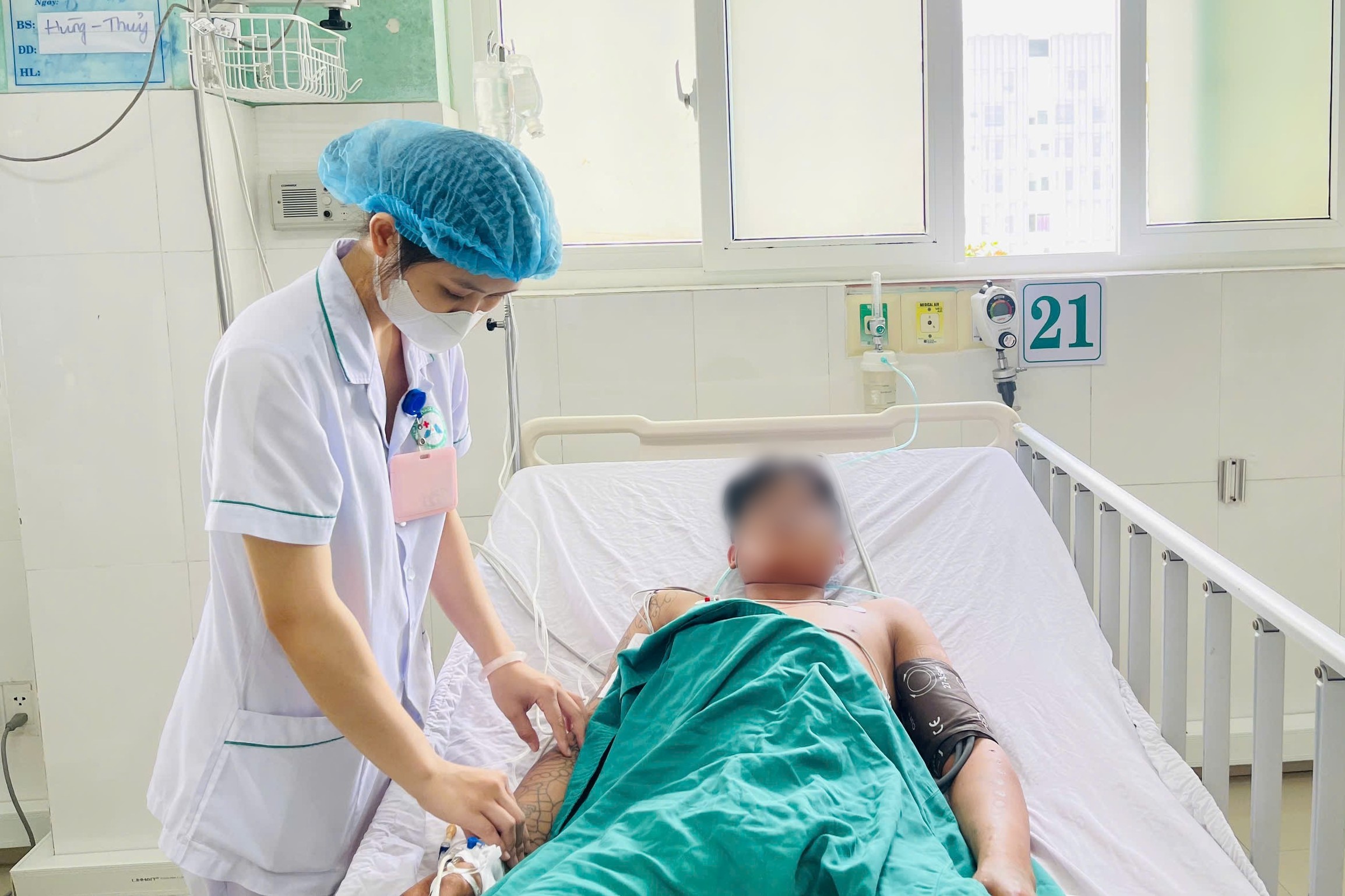 z6882954641023933d8193f4e78a3cc7f0cc0657f0e90f