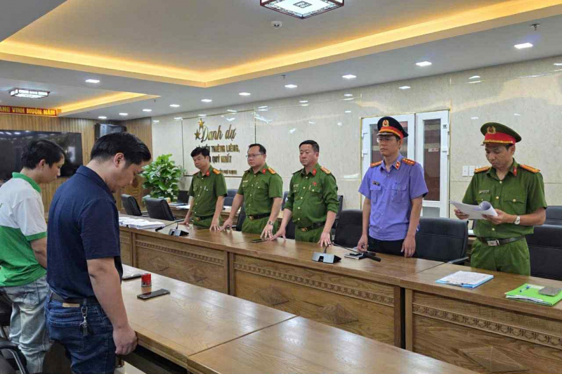 anh 111