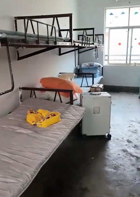 photo2025 09 1716 26 41