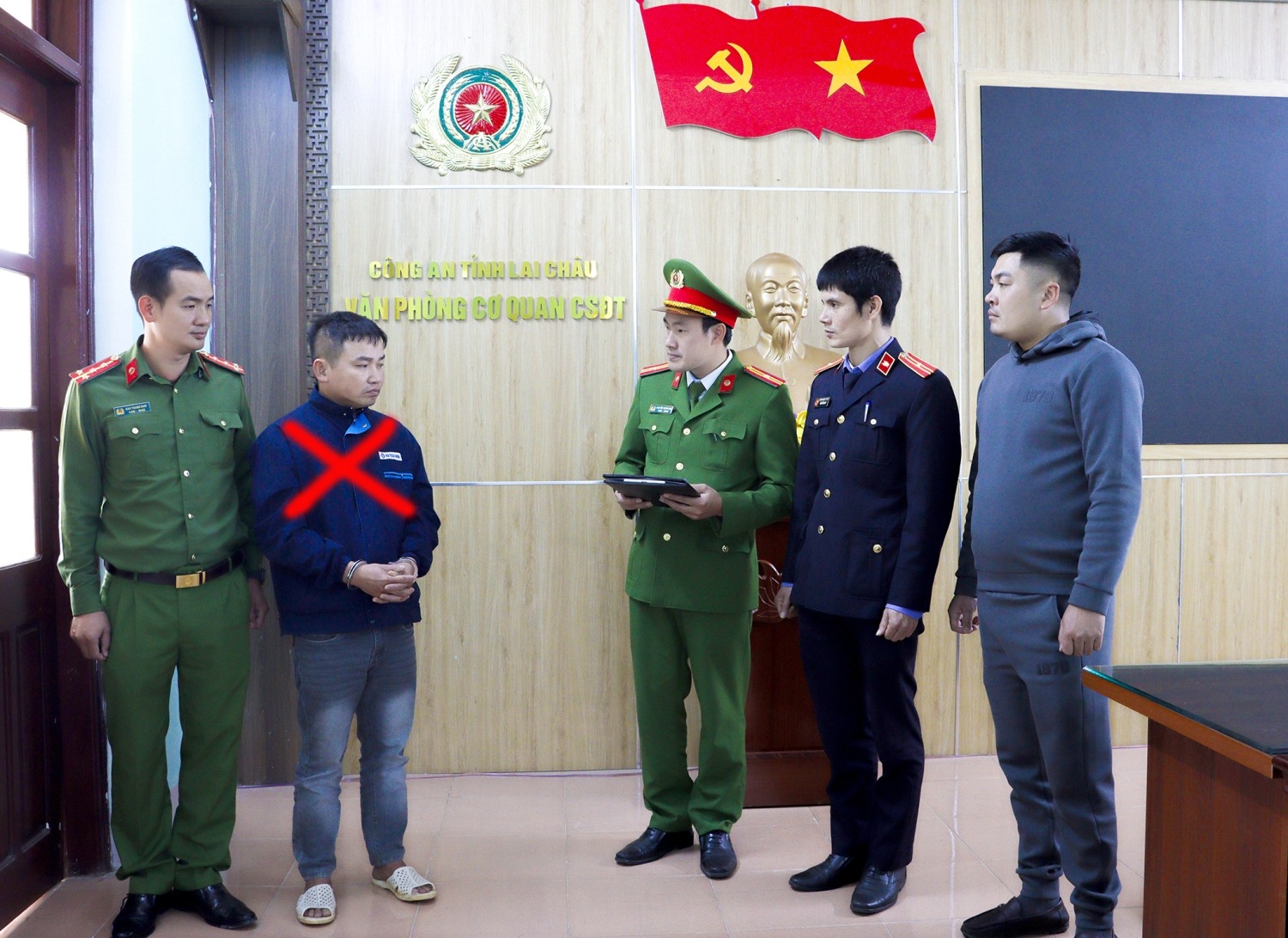 co quan canh sat dieu tra cong a