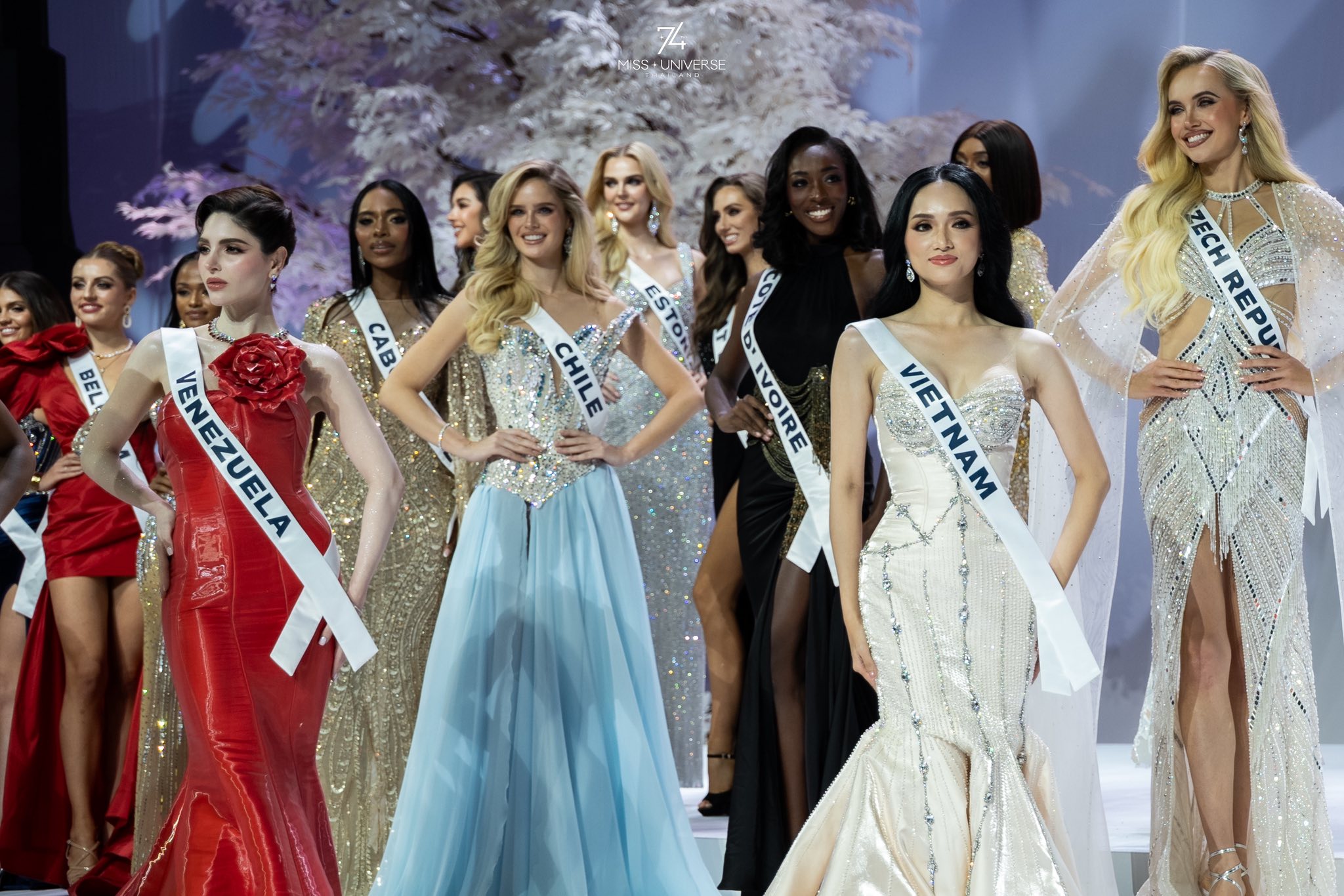 5769678951221663872007602075120654800294596288n