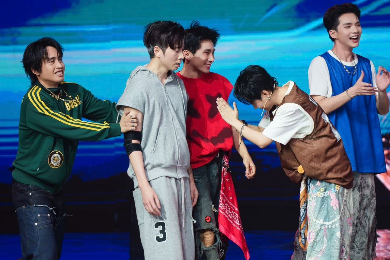 edit 57853027713827514398758235877520548376275053n 17626162425751274567438