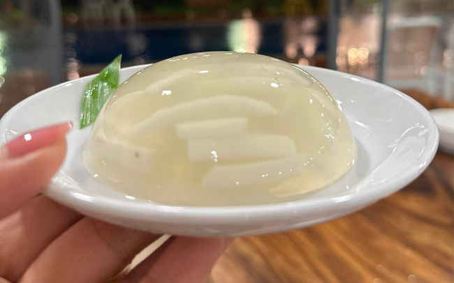 photo 5 16975955801541461389106