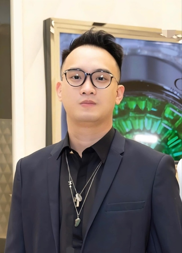 ceo gn entertaiment duc pham toi chua tung muon ngoanh lai vi duong phia truoc rat dai 151e09c5 17629977775441622681347