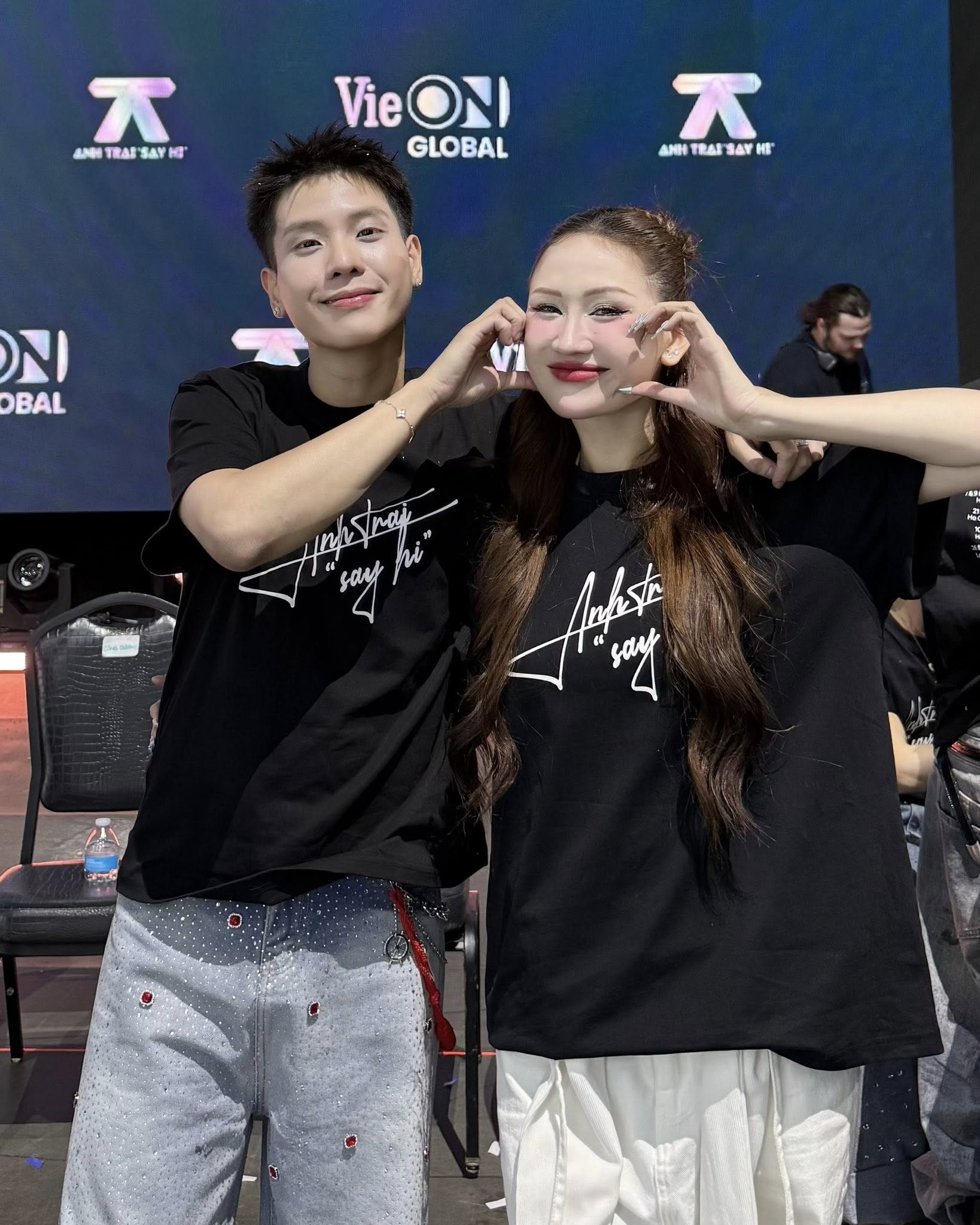 525689842241399779590222641960038495941557448n