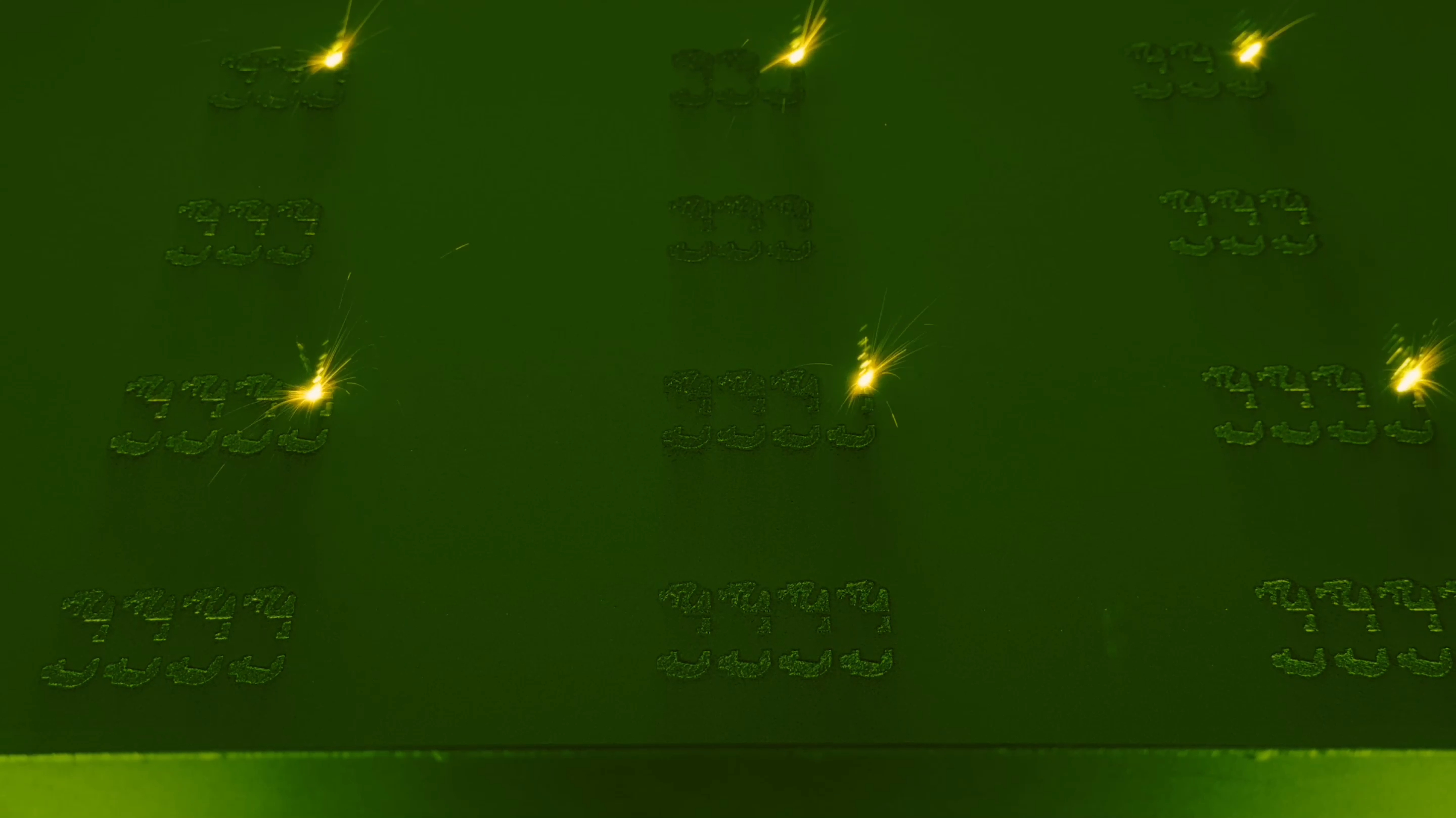 vs nhhnhtnglaivivtitanin3dcaapplewatch applevn 001