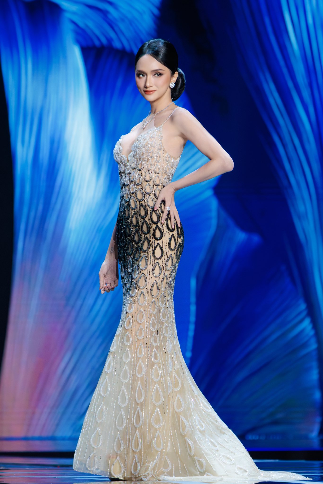 584972558262187612610473488411654606484400023n 17636326516581048685701