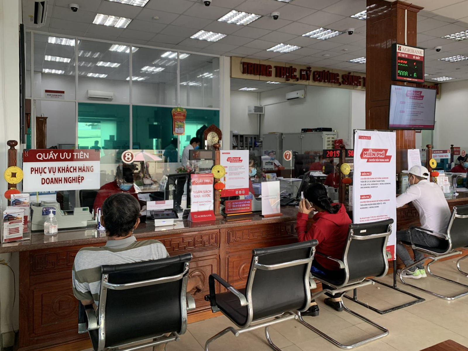 41936bd06e3d9b63c22c copy