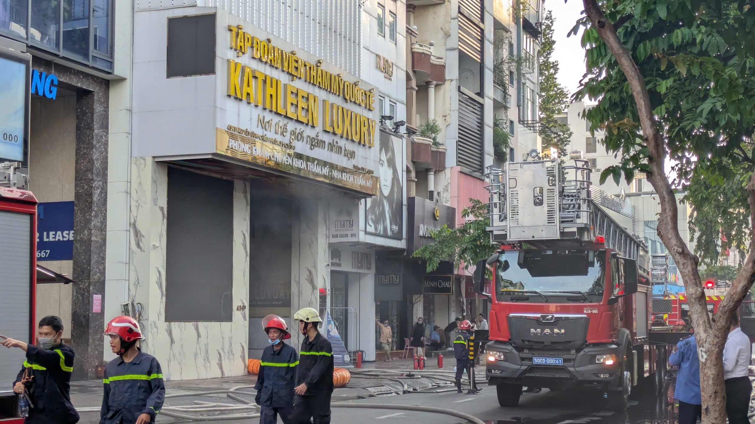 photo2025 11 2919 08 18