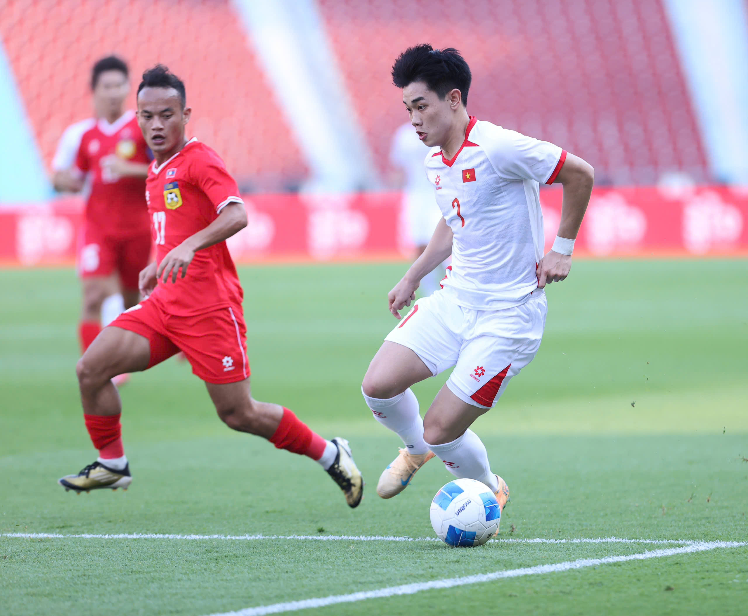 3900758136037767374 2