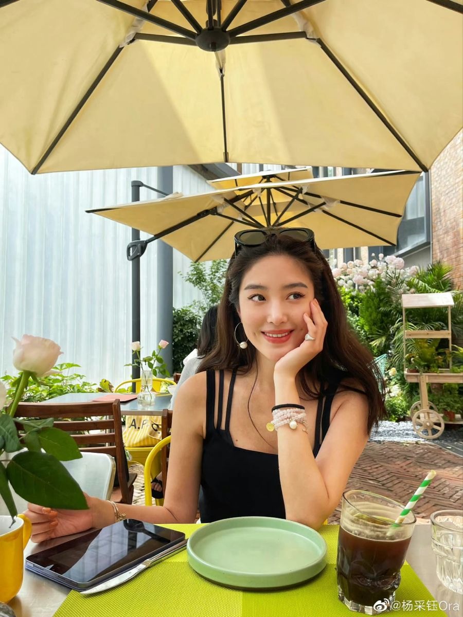 1b6ba24c6fee1ee6335a78c5aebafb58