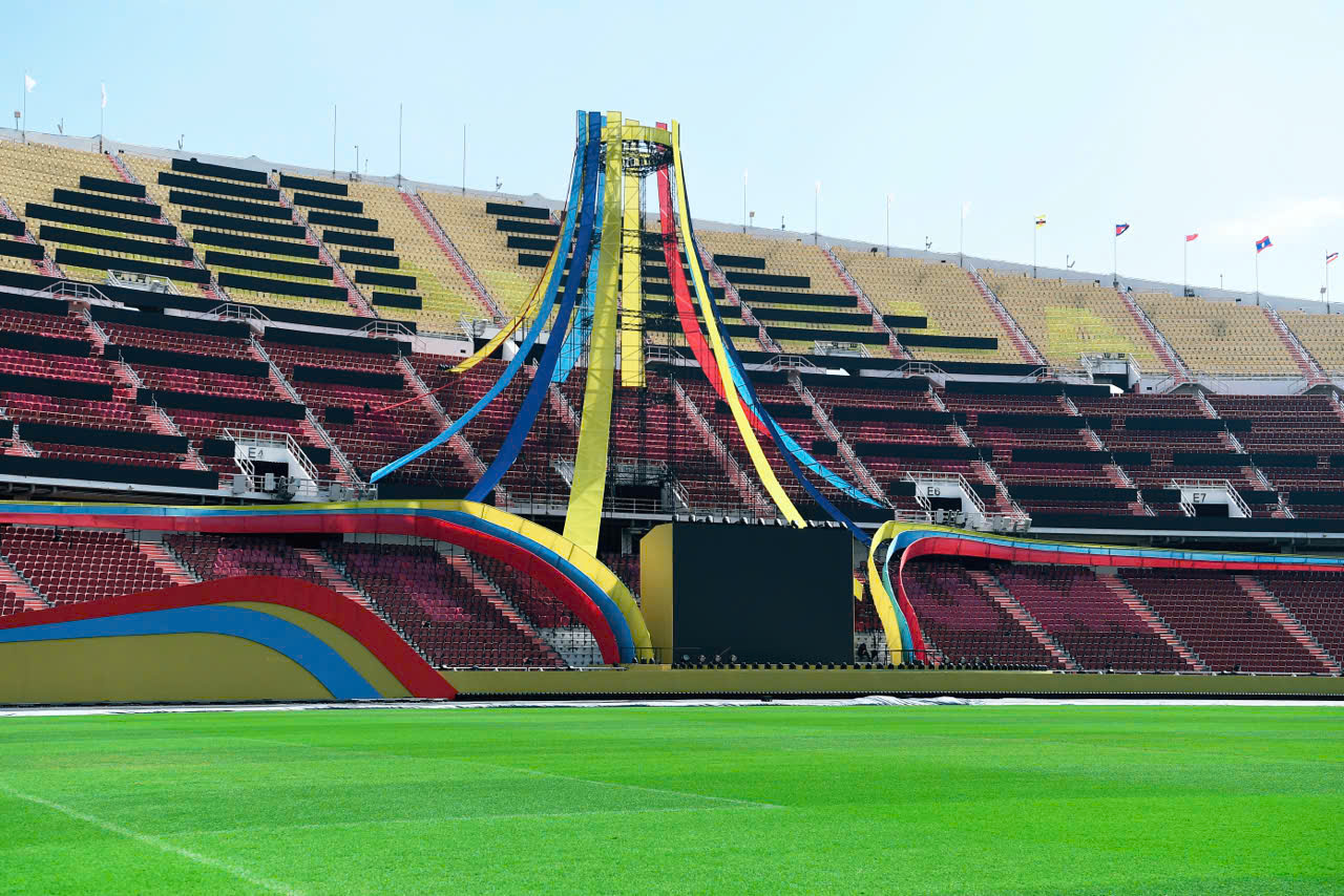 543715165693217032 2