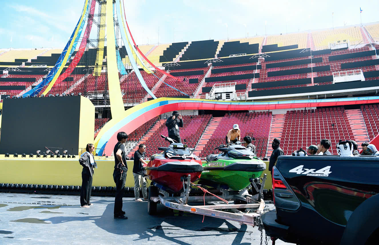 543715165693217032 3