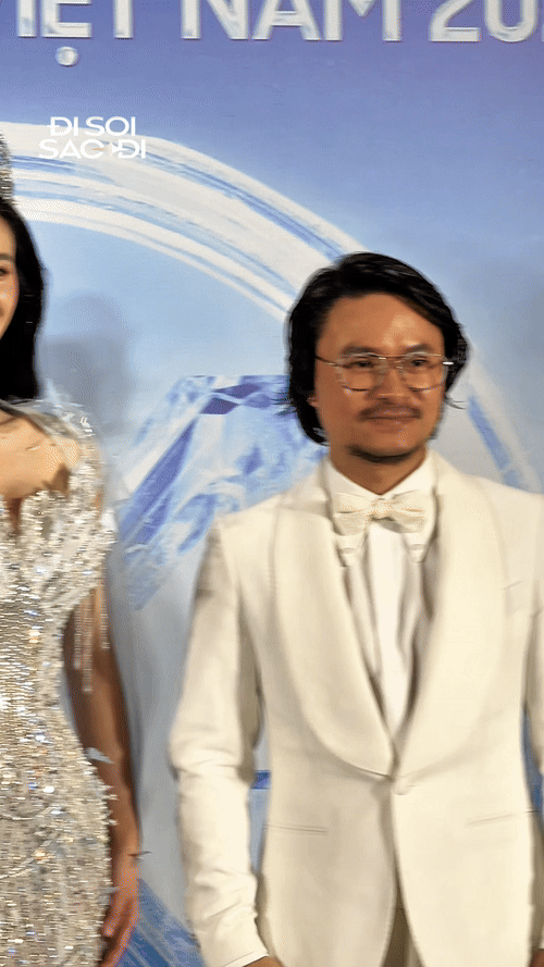 img3546 ezgifcom video to gif converter 7