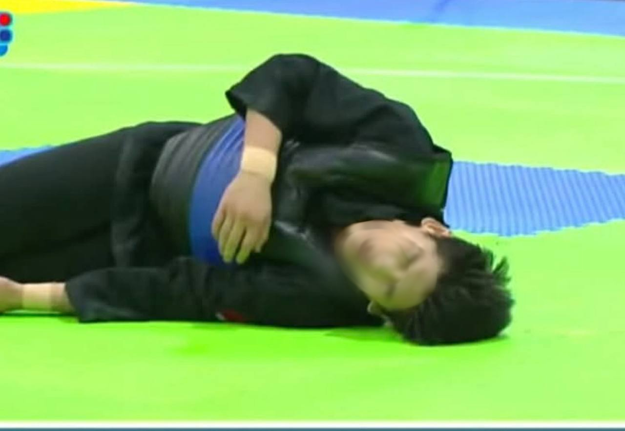 edit edit photo2025 12 1612 08 11 1765861873496617282702