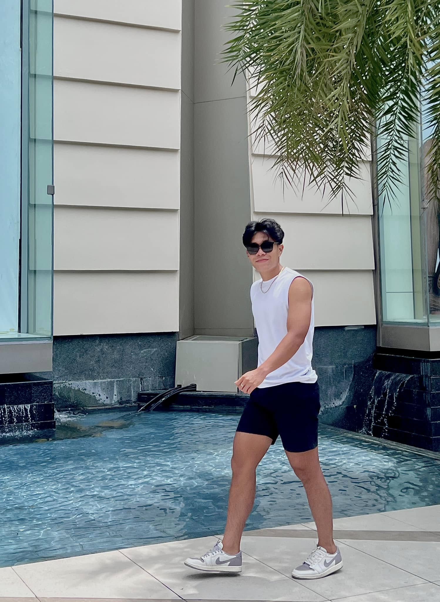 47209587212483698795786355947210679469687709n