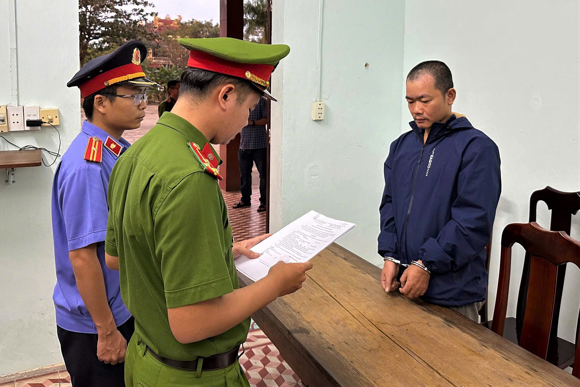 z73459259428712dfa12dbbf782879a851f7b769cdf8a9