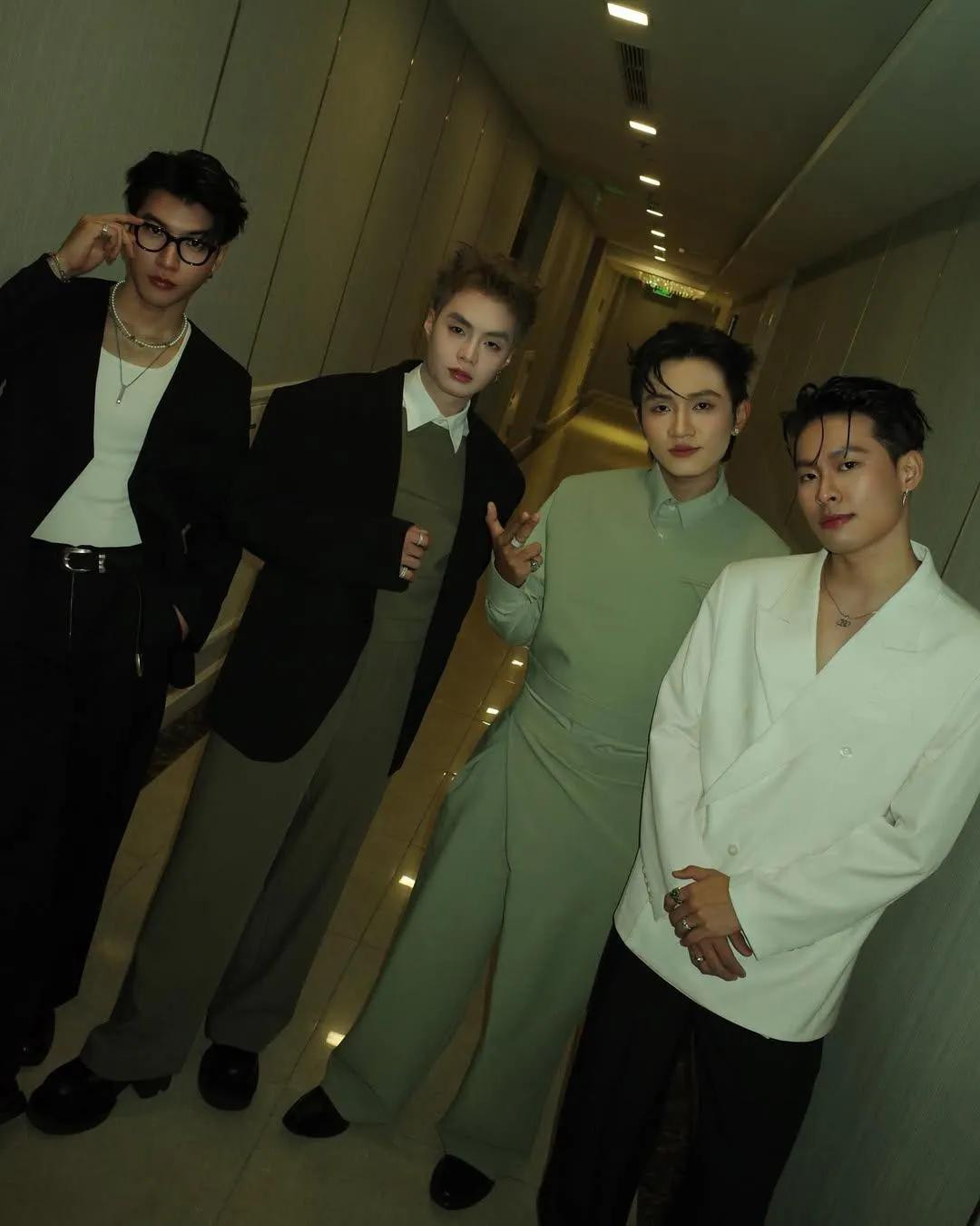 474663663 17848391469391998 3099043029208846254 n 7995 7505 17669778717051069326353