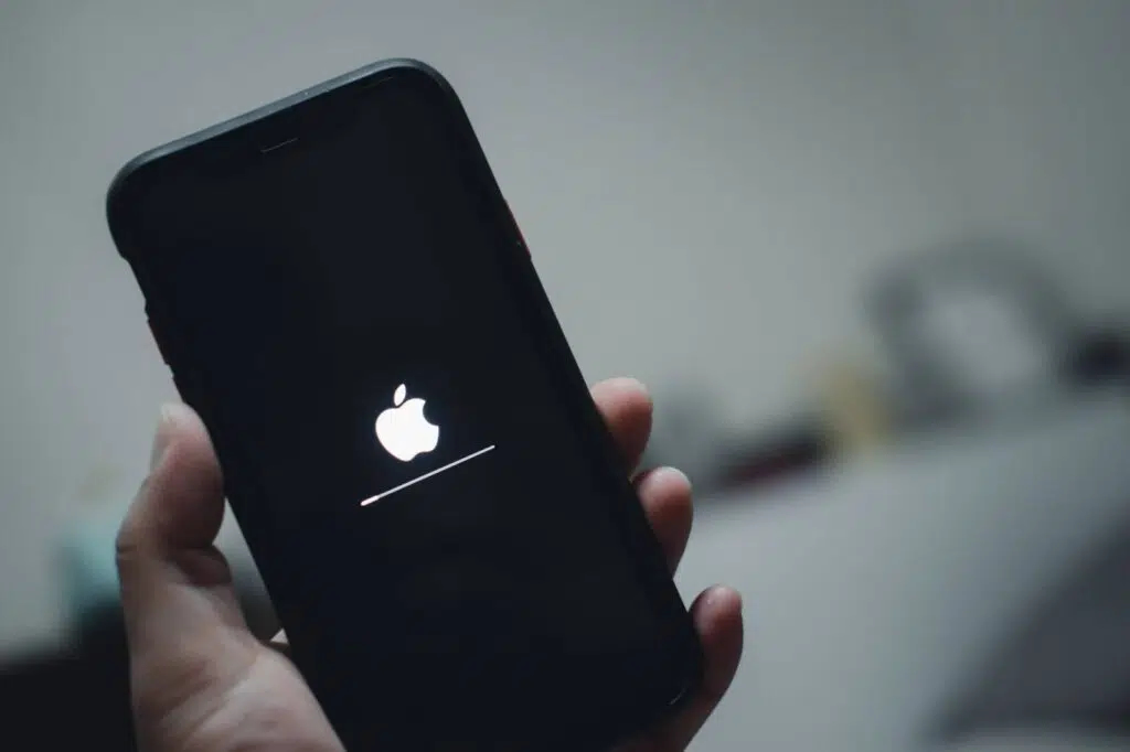 phone updating blog 1024x682jpg