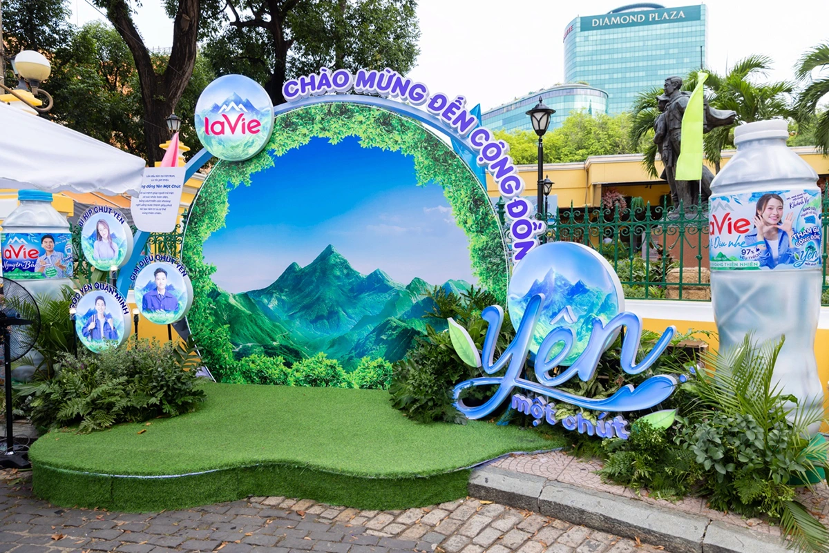 la vie 1 17488659053141165514305