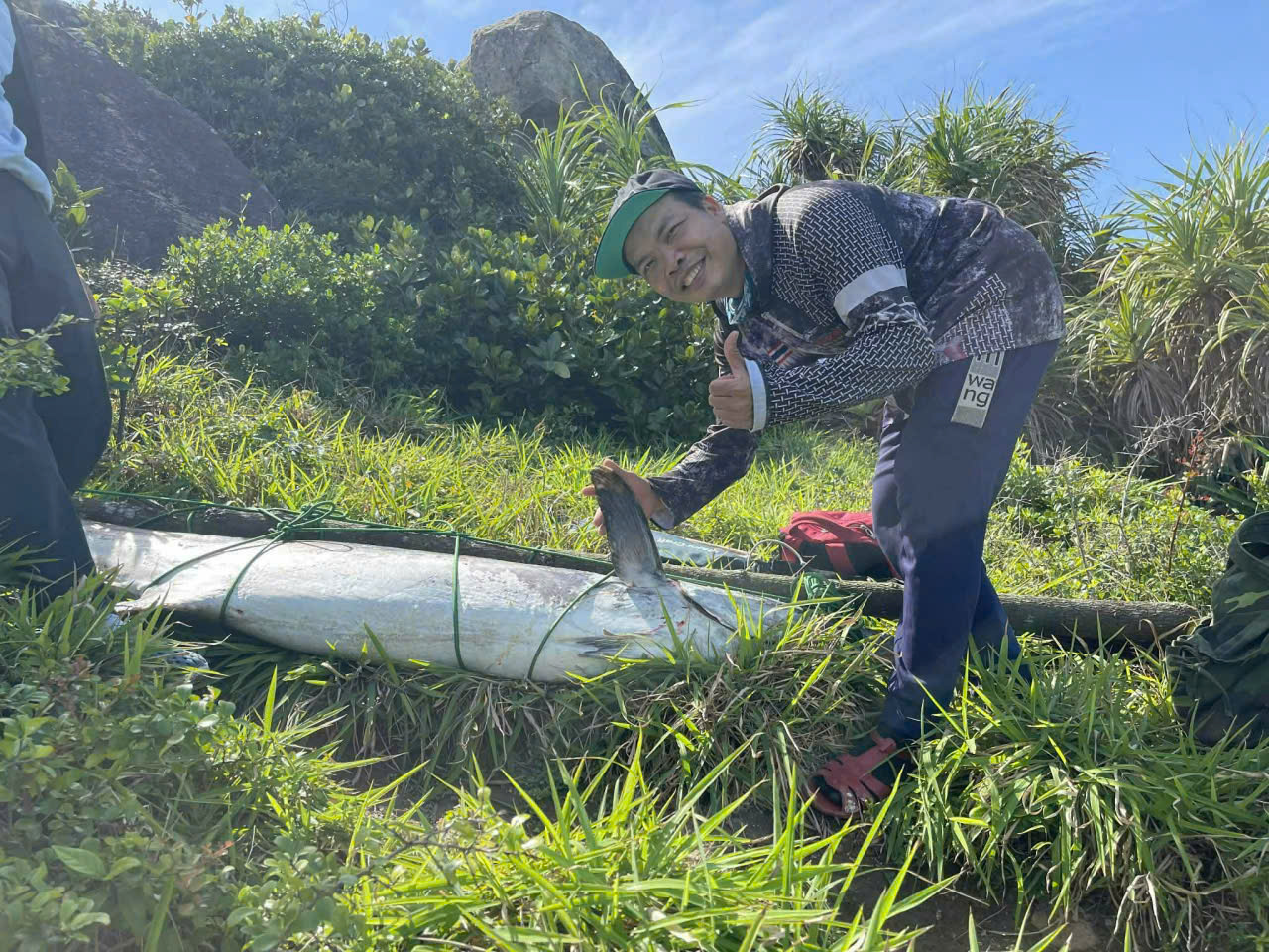 z74959870321545ecce52dc6094c8906acb3d6bd78b5fe