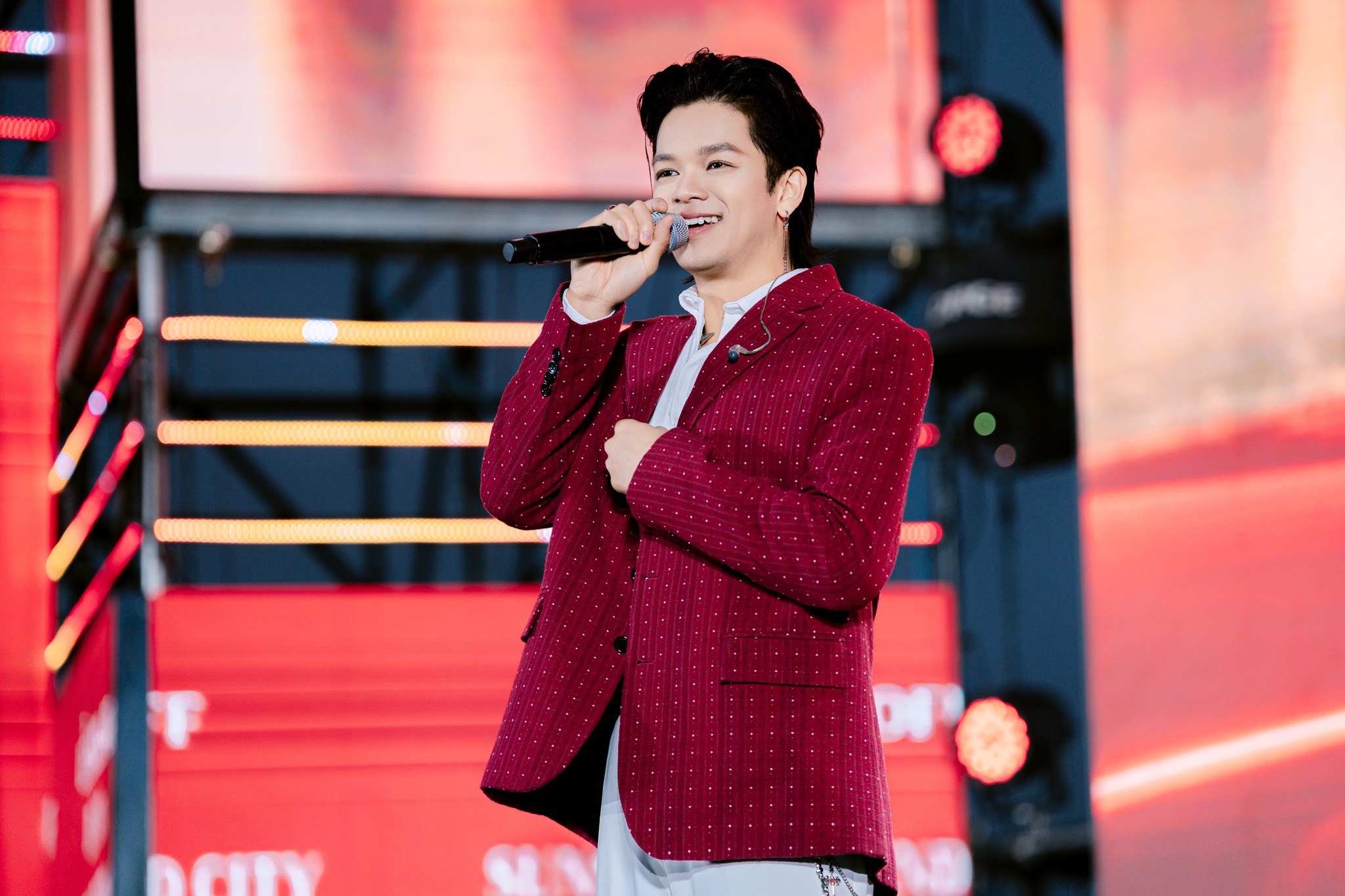 61682146614044314743803677125580850006161781n