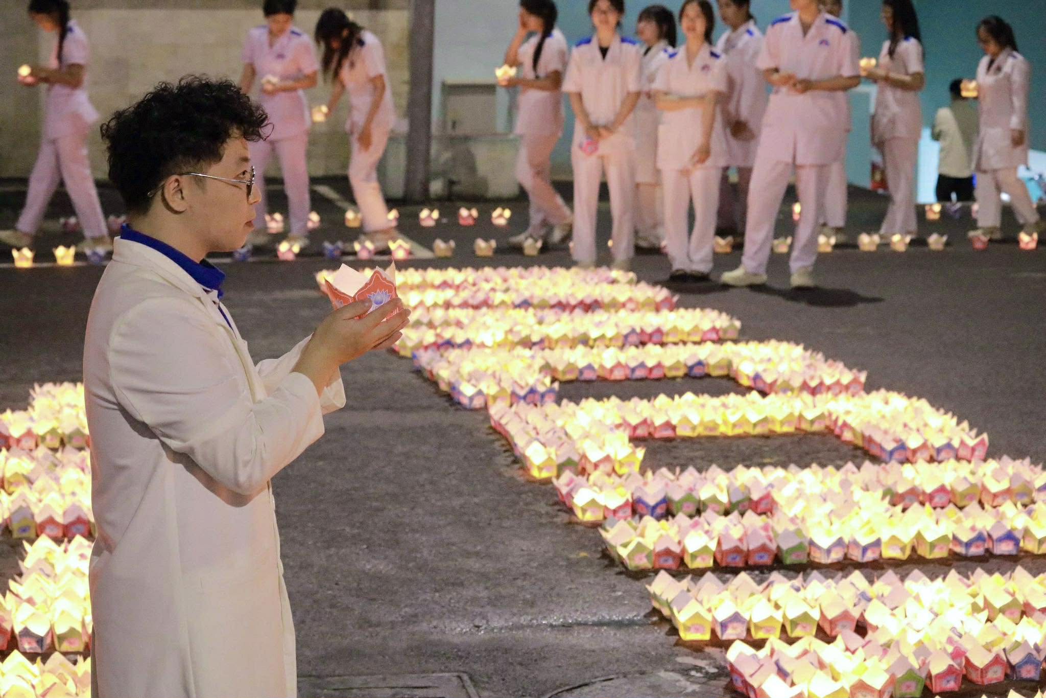 6239100129811039112560872035666326821191228n