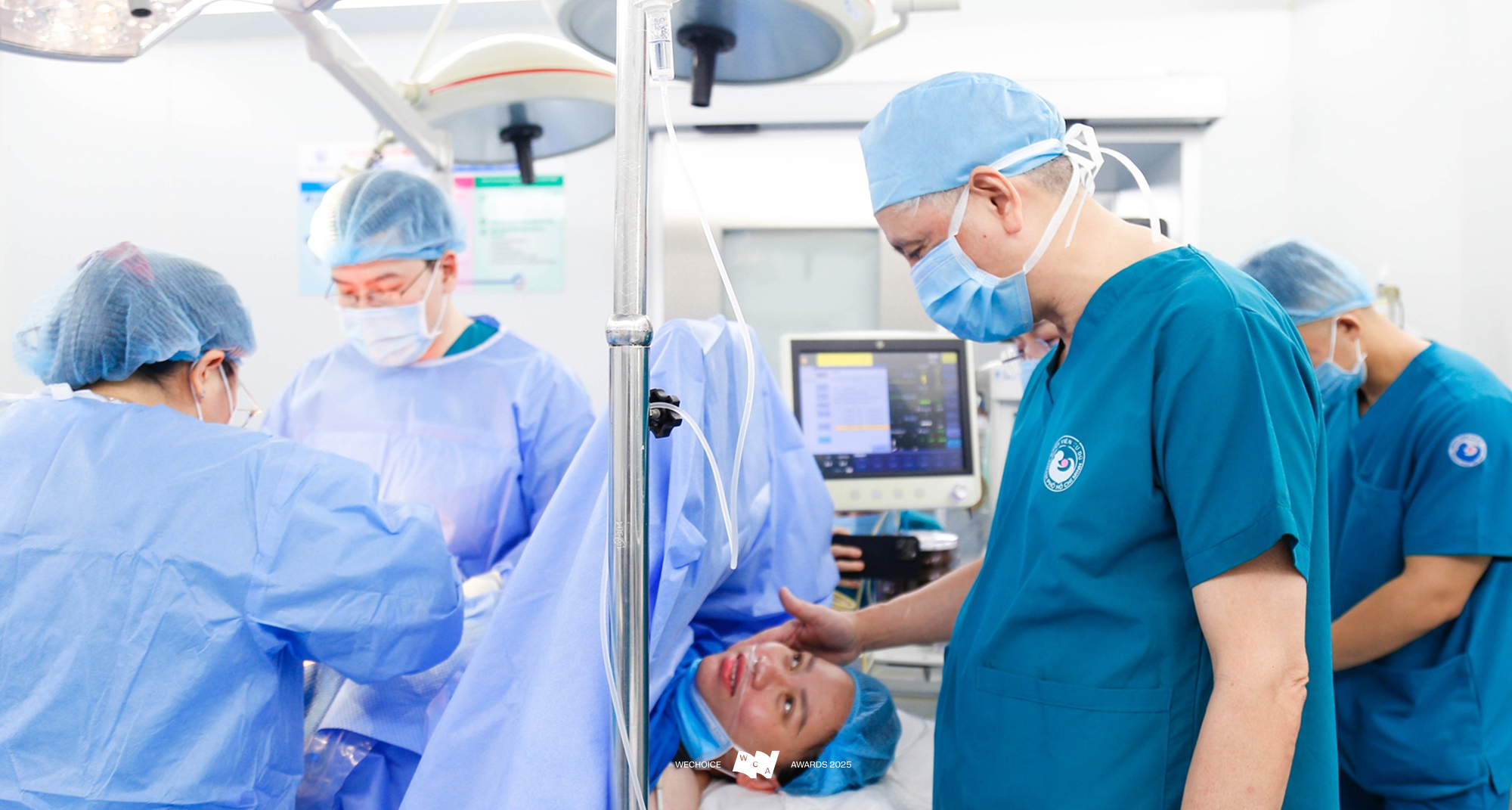 Ê-kíp can thiệp bào thai sản phụ Singapore: Bền bỉ giữ gìn sự sống từ những quyết định khó khăn