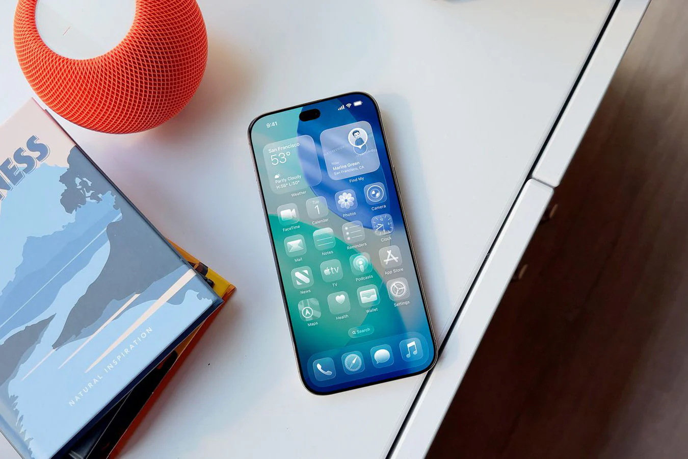 iphone 18 pro with a smaller centered dynamic island