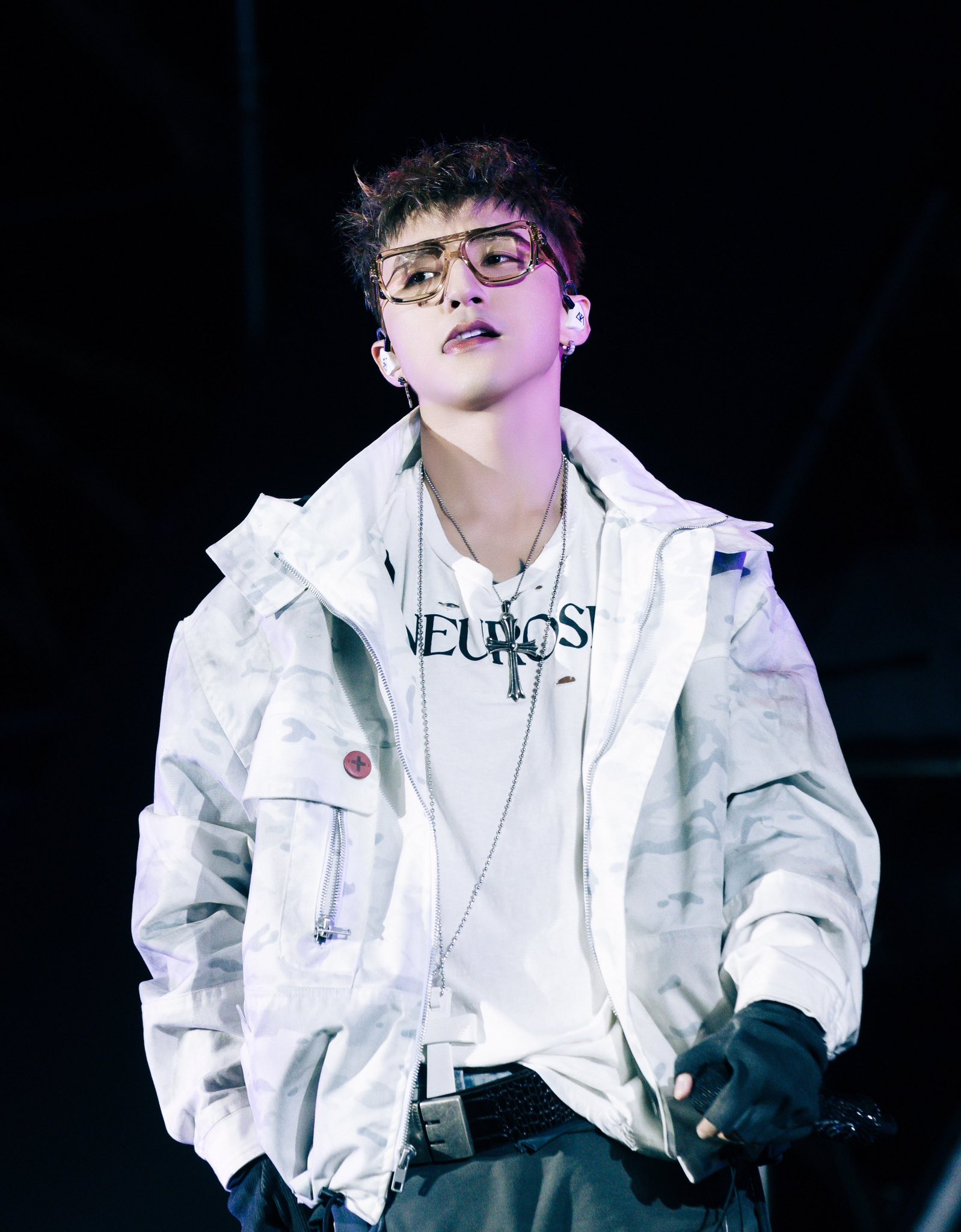 55920566113838733497617213432375694074927832n 2