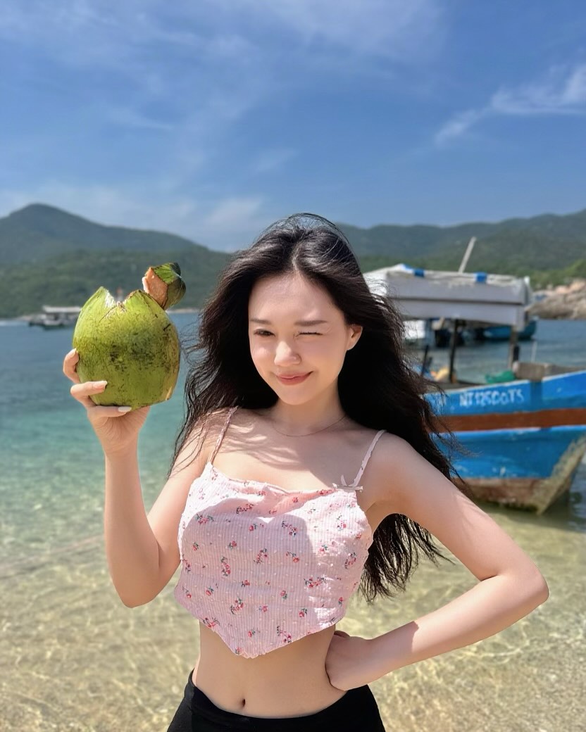 519495569183658670621805096765966772862352438n