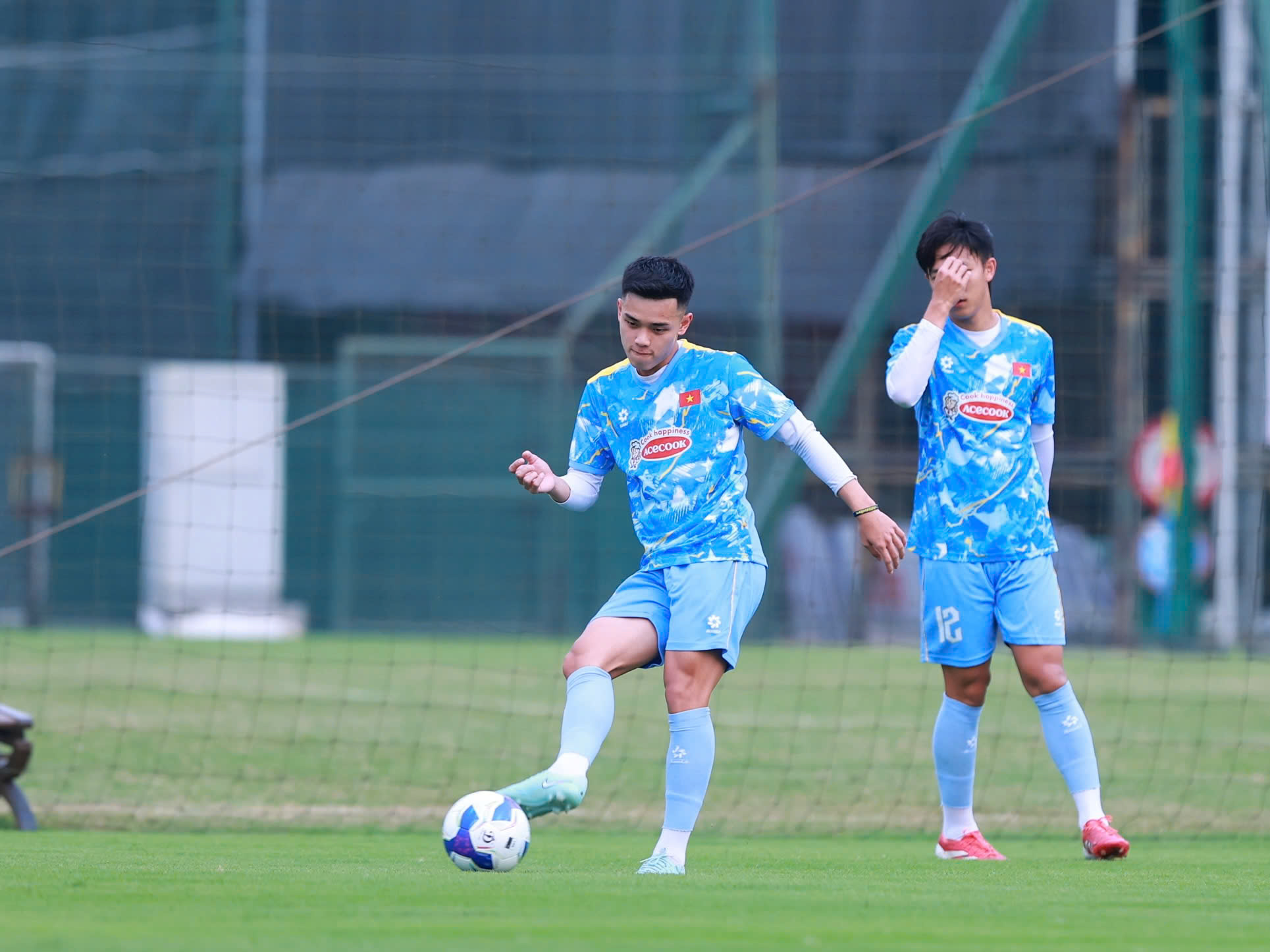 132bae49adee23b07aff 1