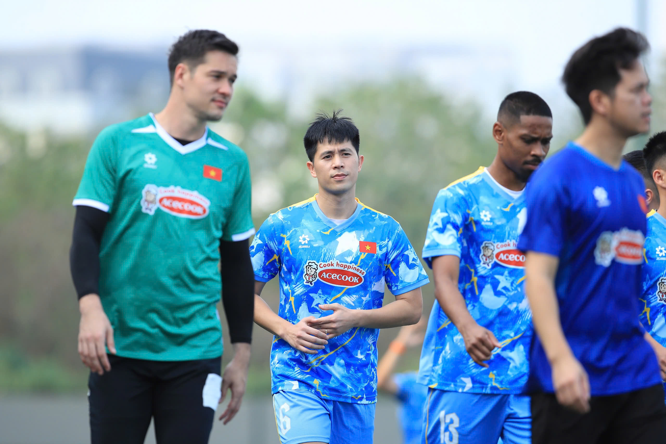 b77f5e7e58cad6948fdb