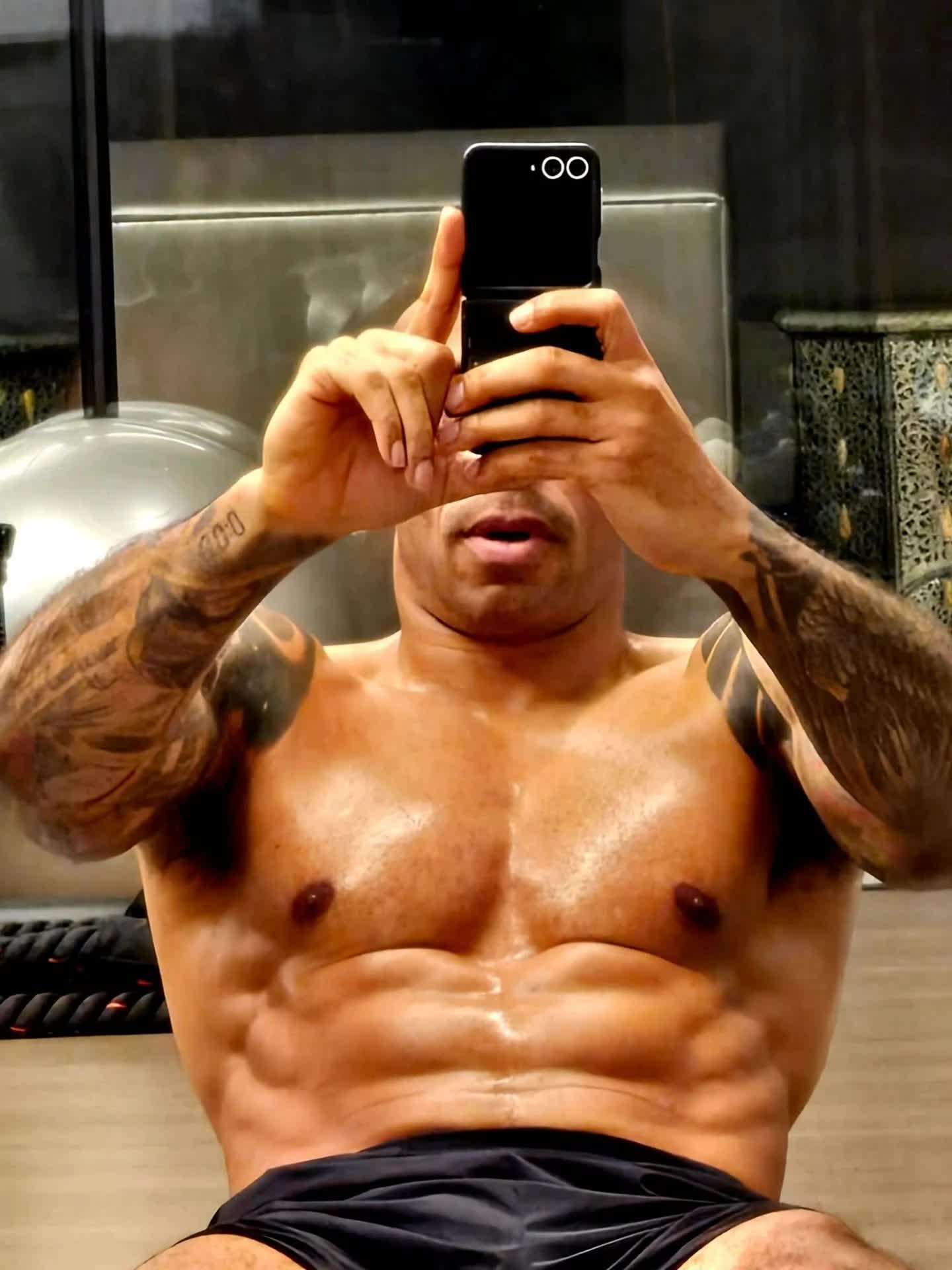 www instagram com p dv3bv14jtwa 1069103585 17744260963682068020583