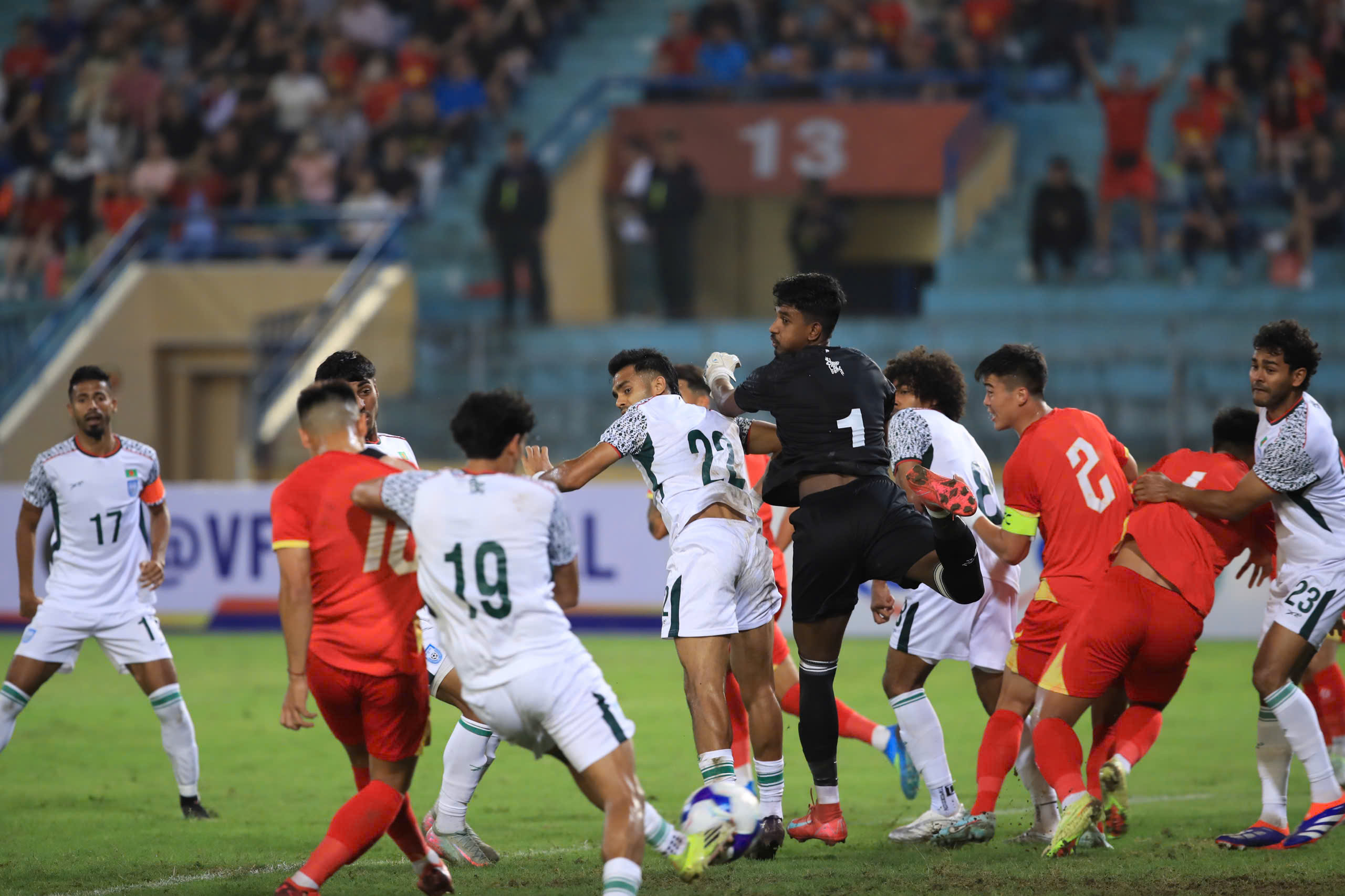 801419347740415112 1