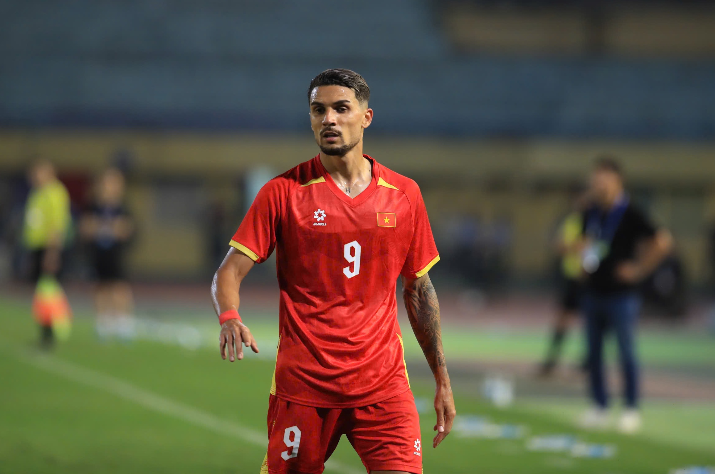 1960315093912847172 1