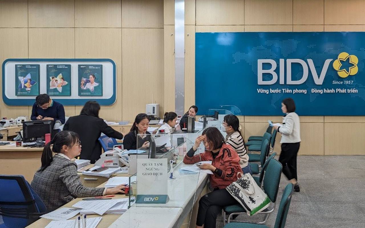 z5064974004748fe3f17c8768d6032a3c210ee5af369e7 copy 2