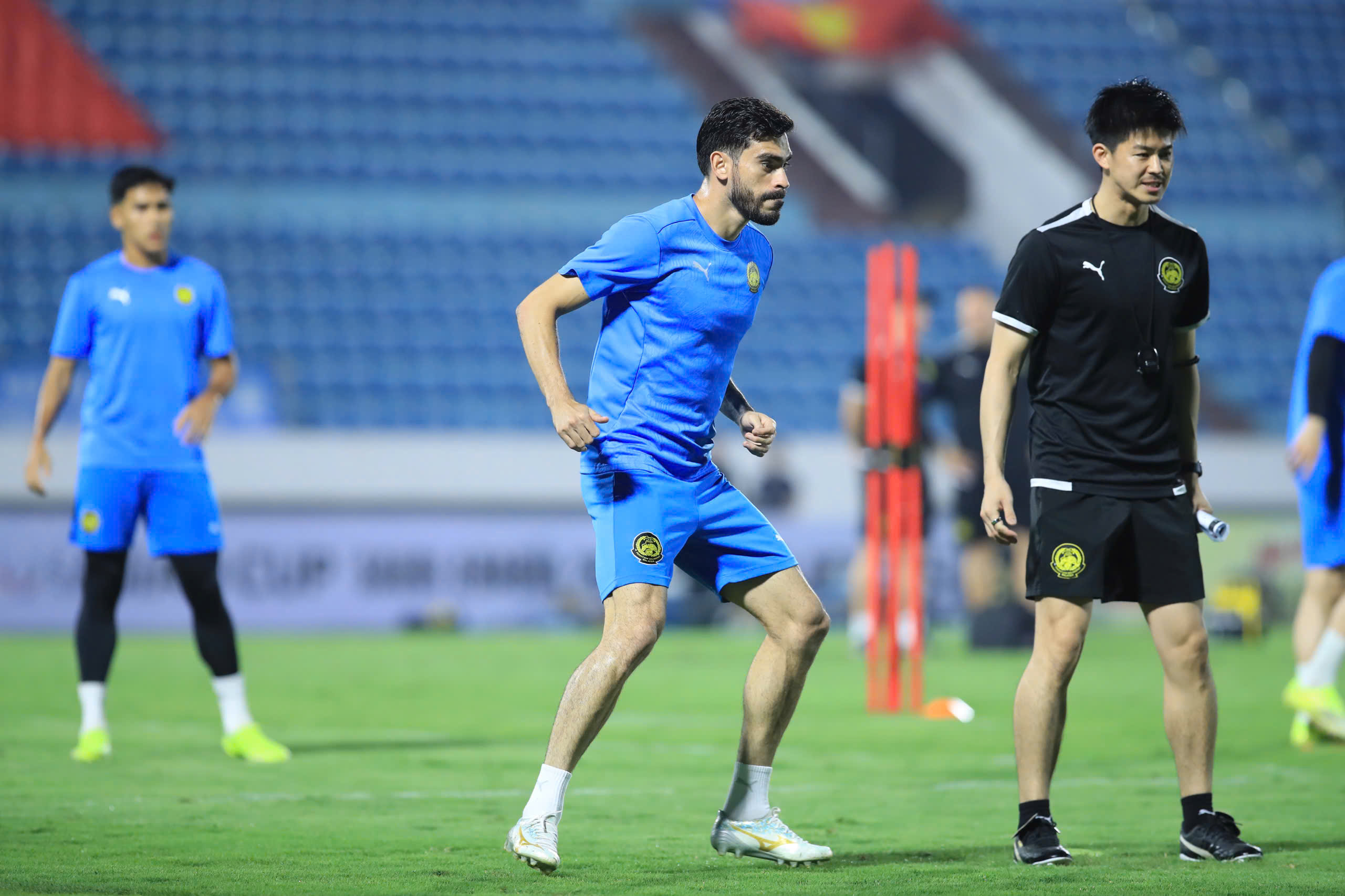 156738274817673339418