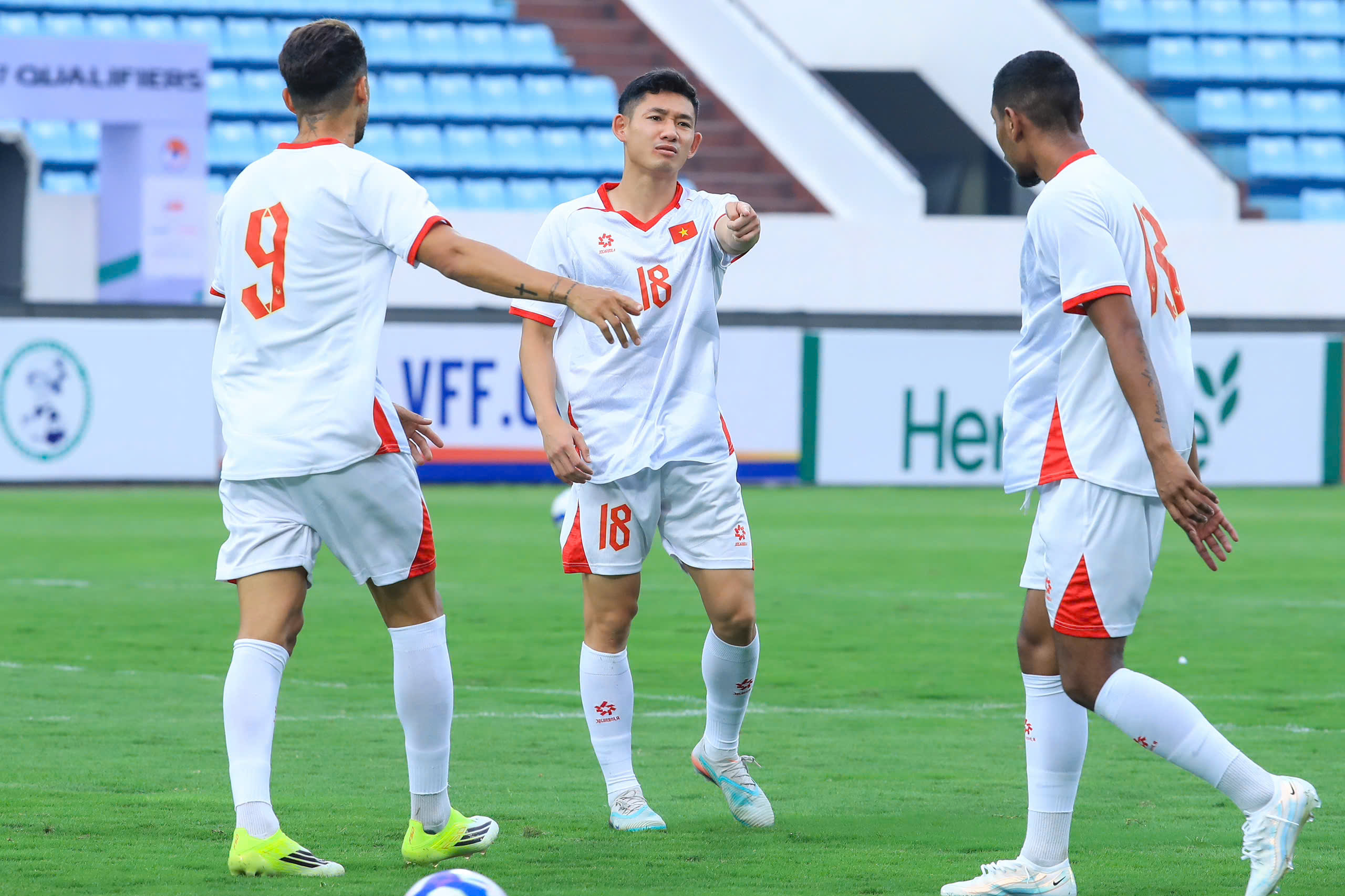 58931811526416620613