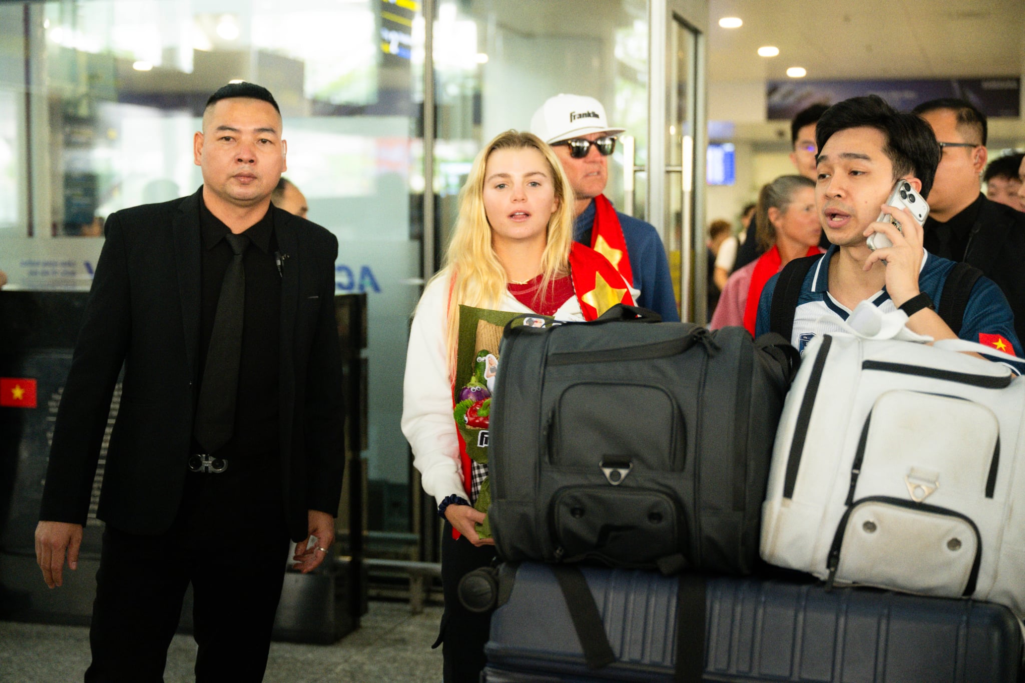 f2f4430e c4ce 4830 83ef f2a5757a65cf