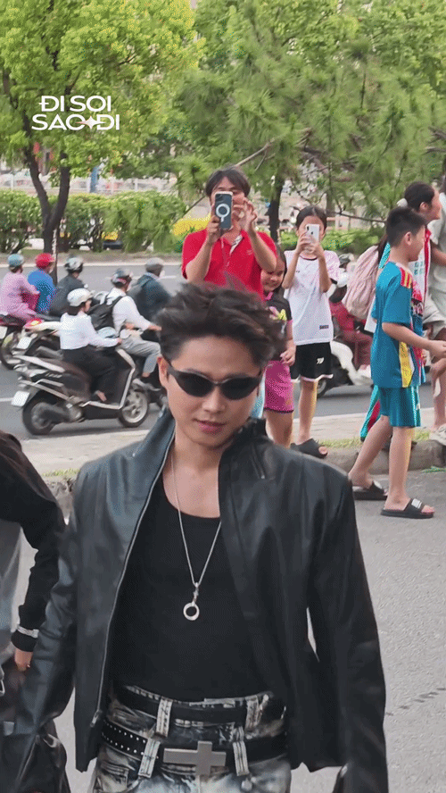 lv020260402175905 ezgifcom video to gif converter 2