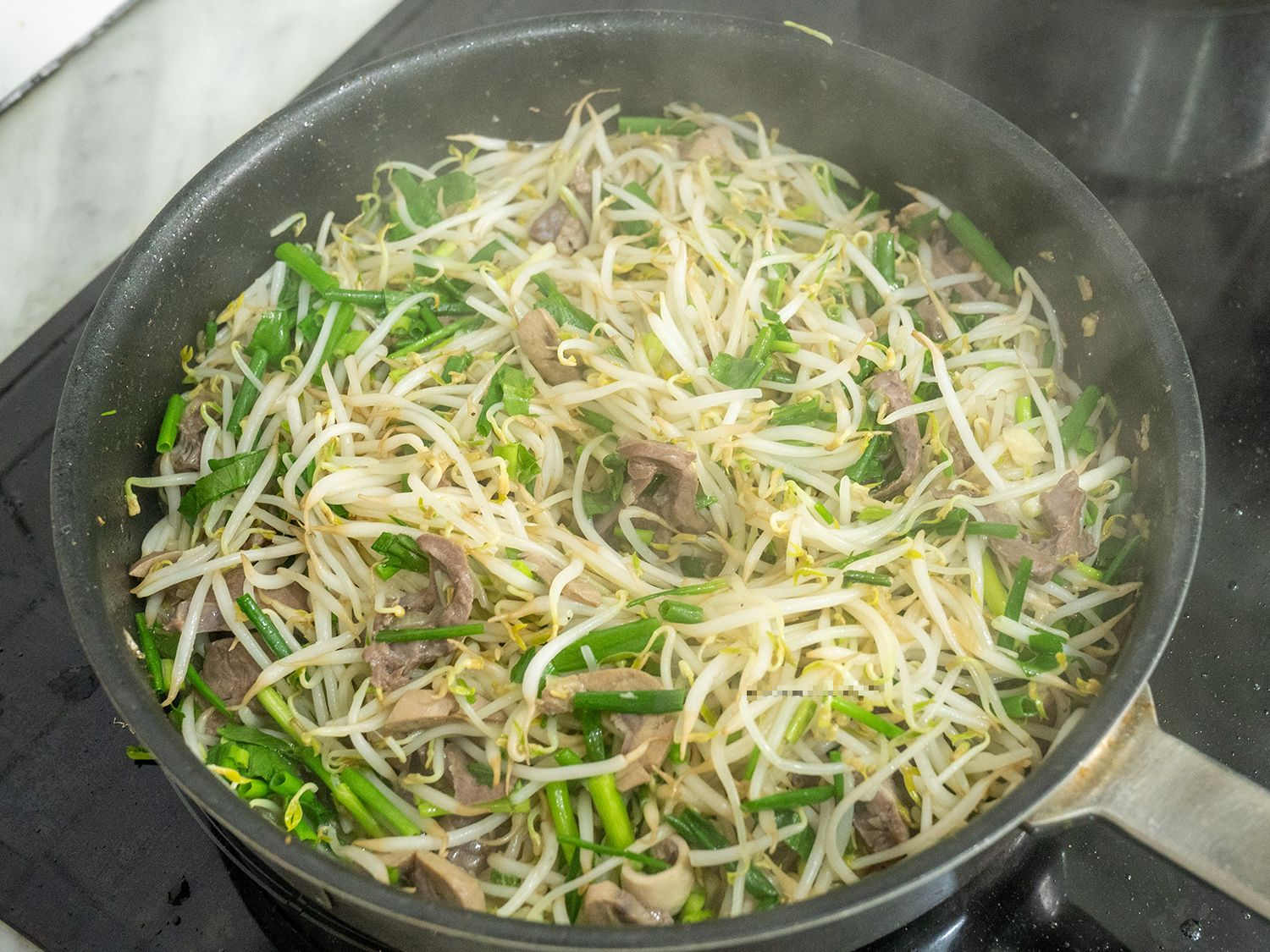 510 tan gia do ngam hoa chat 6 benzylaminopurine cho tuon ra cho dau moi chuyen gia canh bao tac hai va cach chon gia do sach anh2