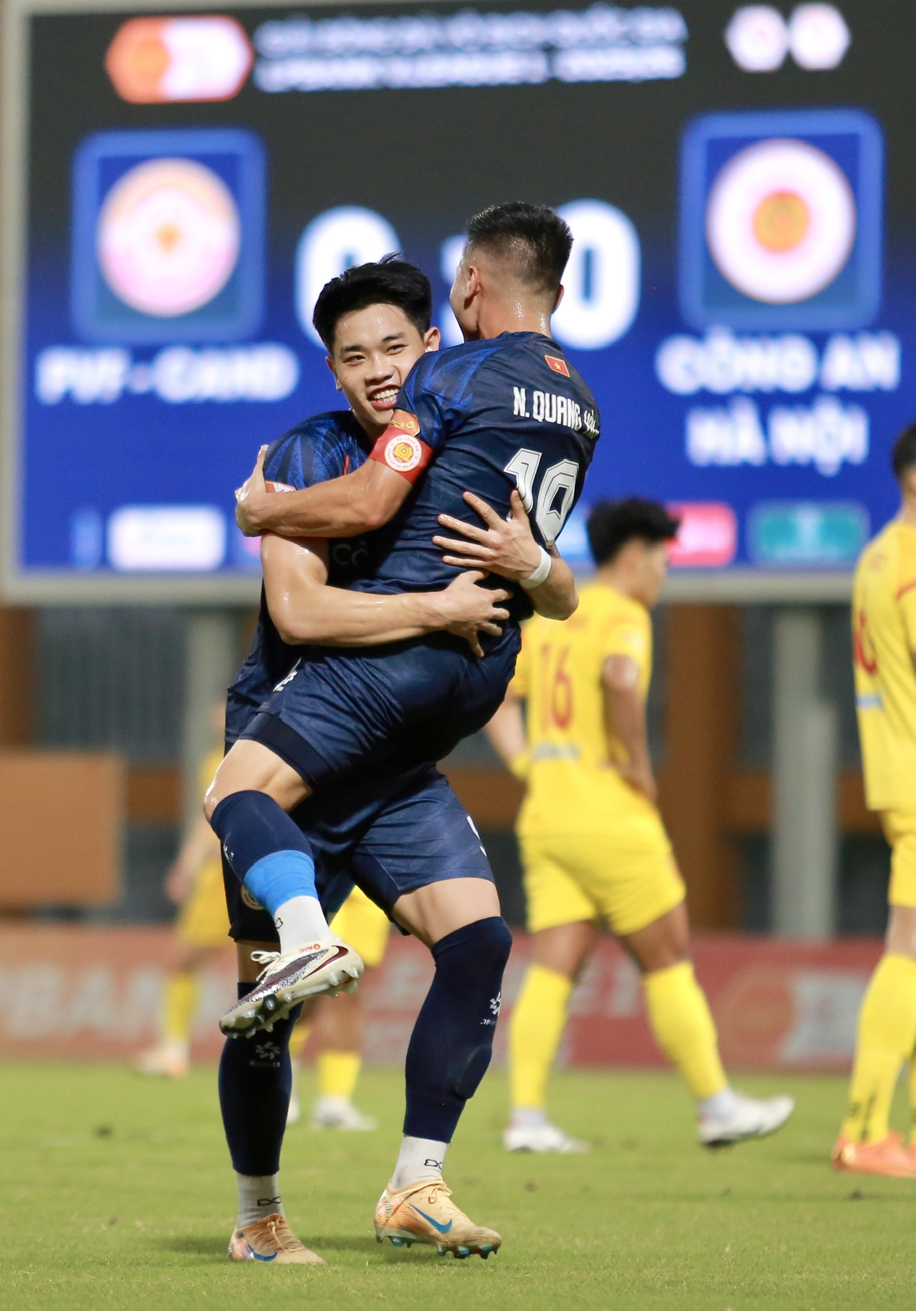 5942f4153670b72eee61