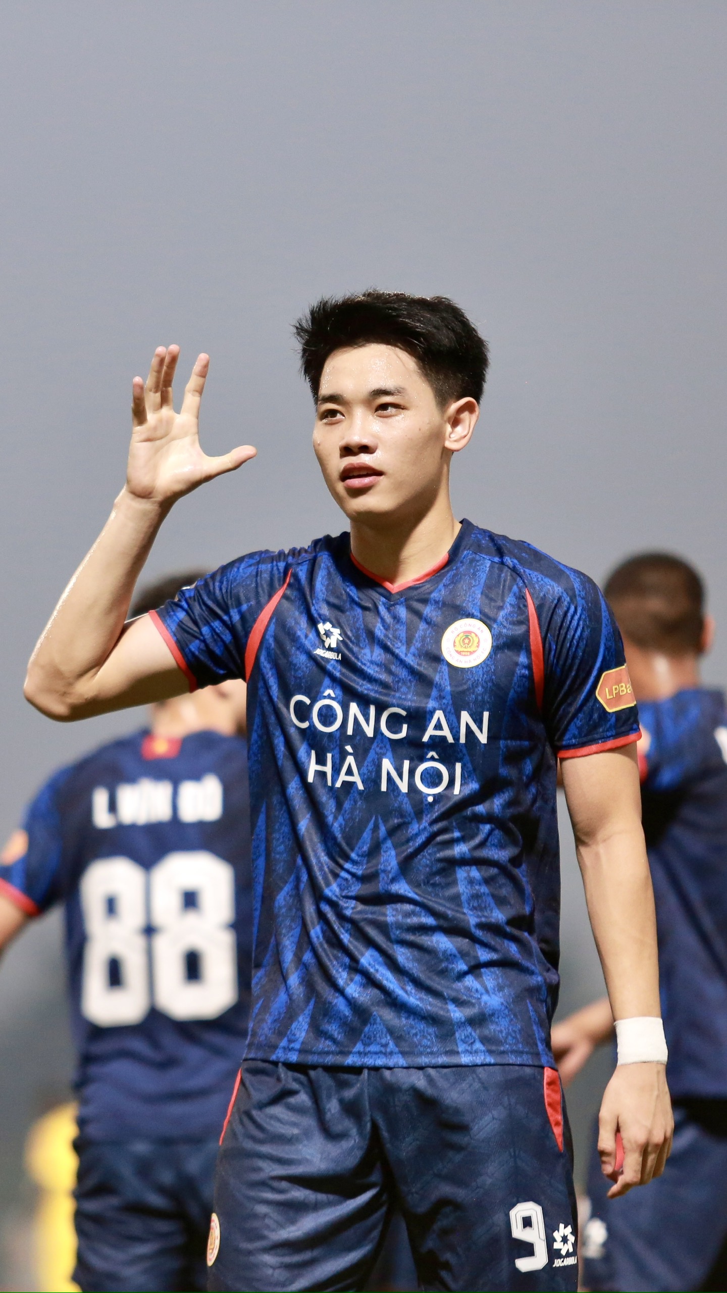 ac373d56ff337e6d2722