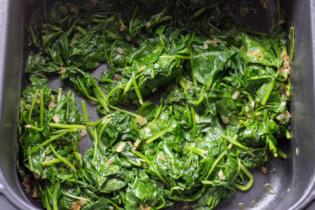 4 mon dung bao gio nau trong noi chien khong dau tang nguy co ung thu chay no anh2