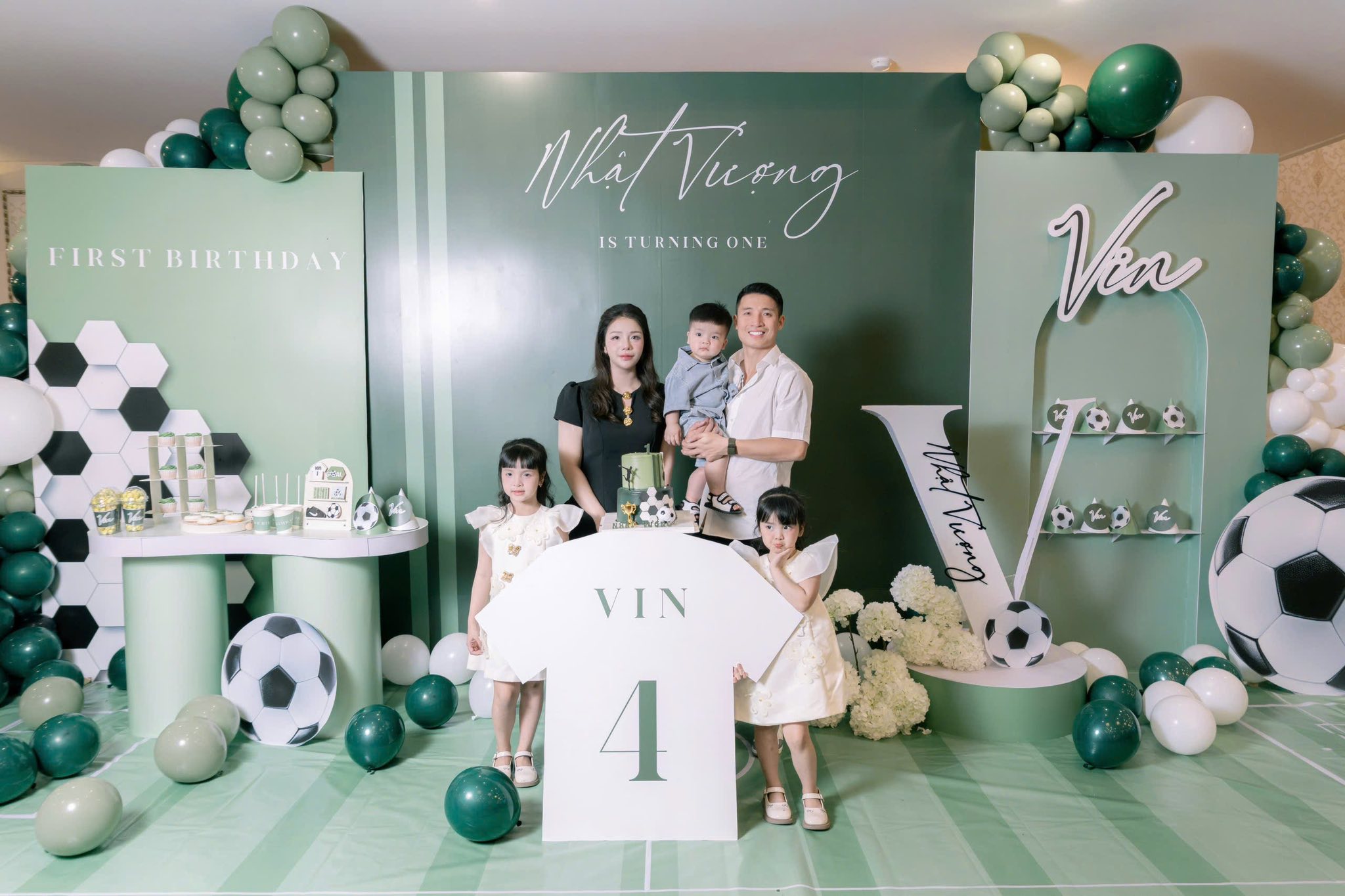 678269725262131016017255077449677764846104503n