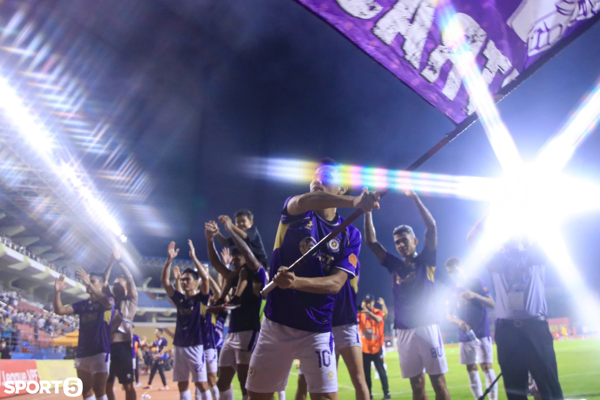 43874637031912353140013