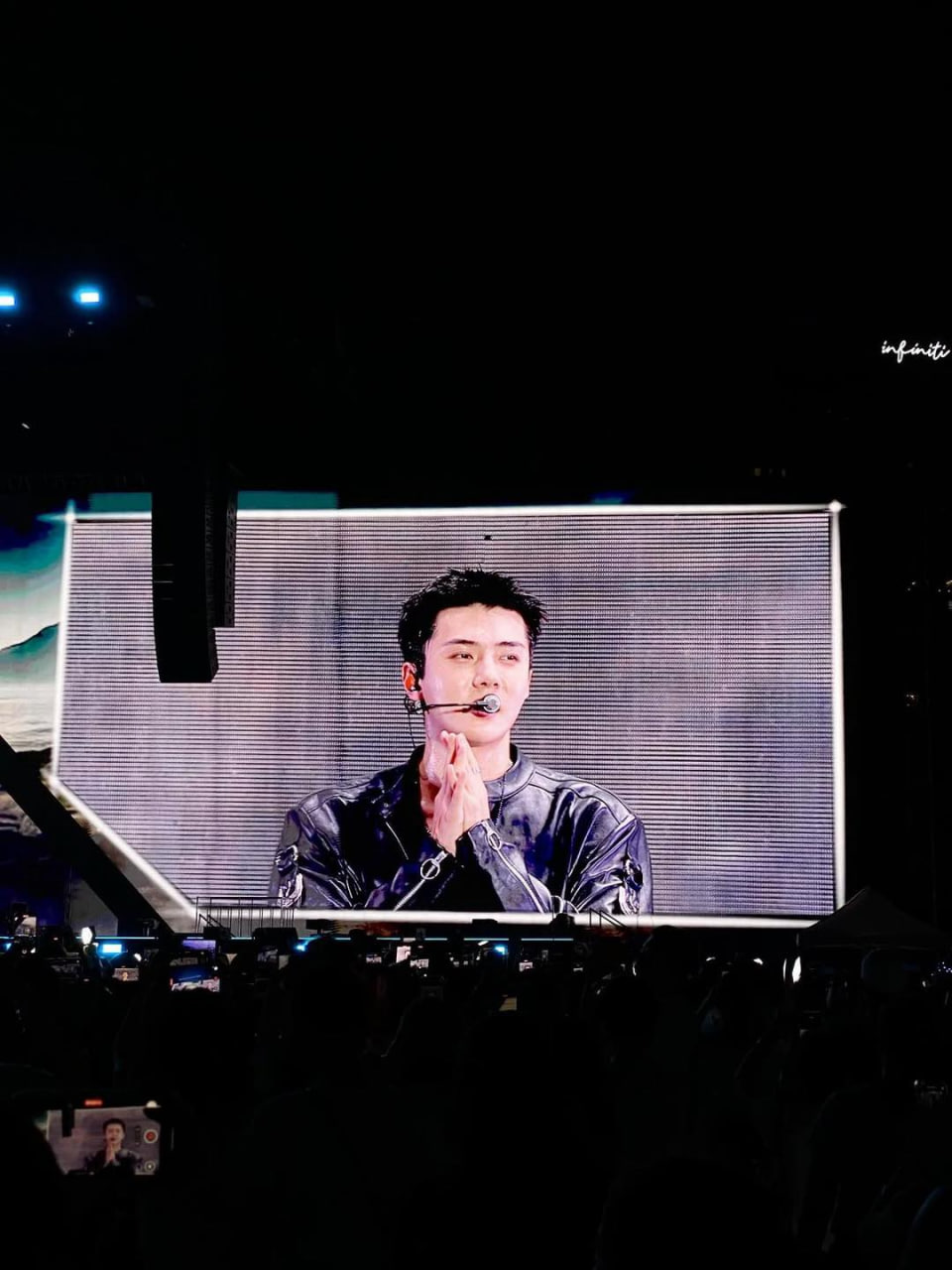 photo12026 04 2523 25 34